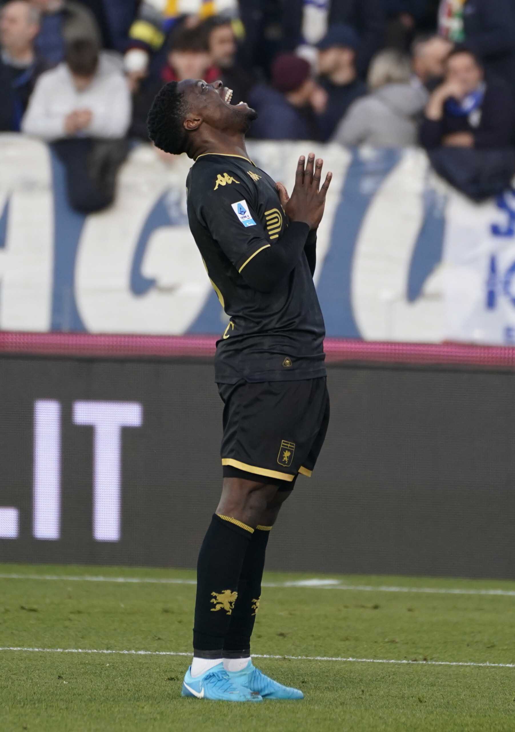 football serie a empoli genoa 1 2 victoire a lexterieur du grifone avec badelj et ekuban scaled