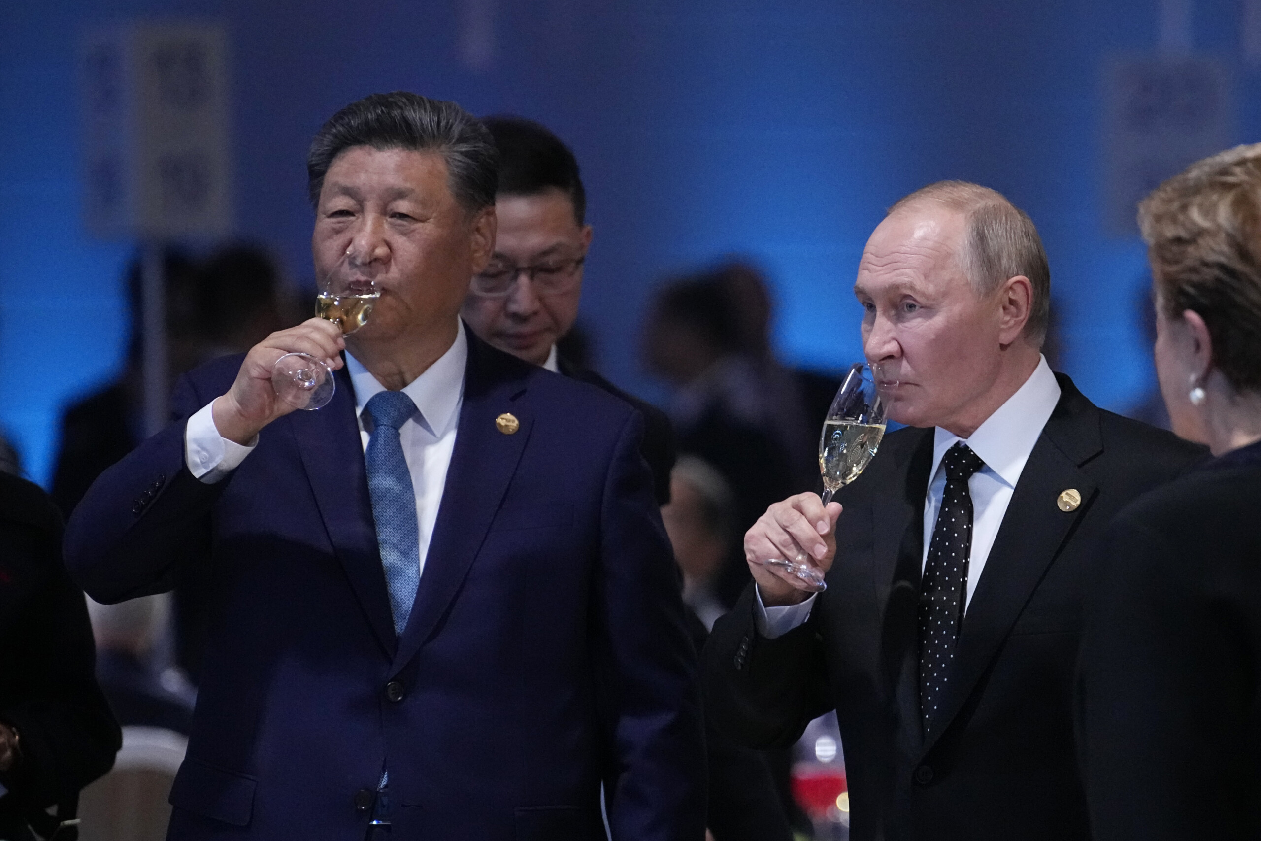 chine xi a poutine engages a promouvoir la paix et le developpement mondiaux scaled