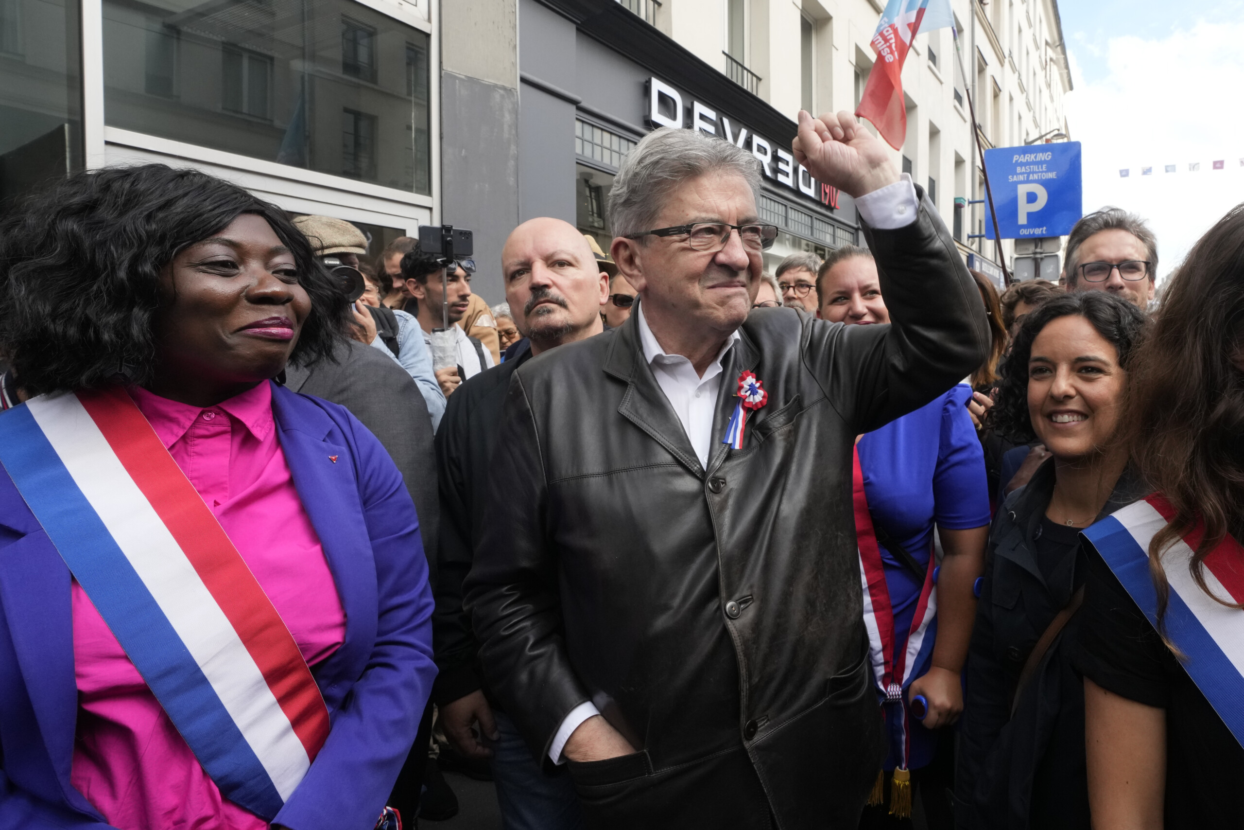 Décès de JeanMarie Le Pen, Mélenchon « Je respecte le deuil mais le