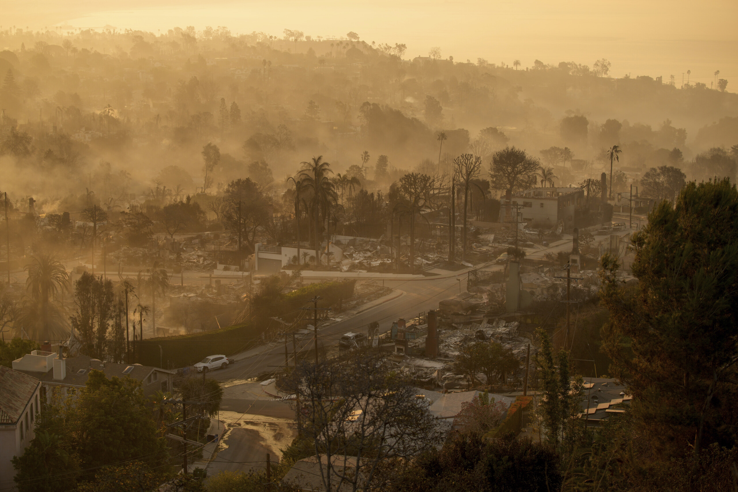 incendies a los angeles les degats depassent 250 milliards de dollars scaled