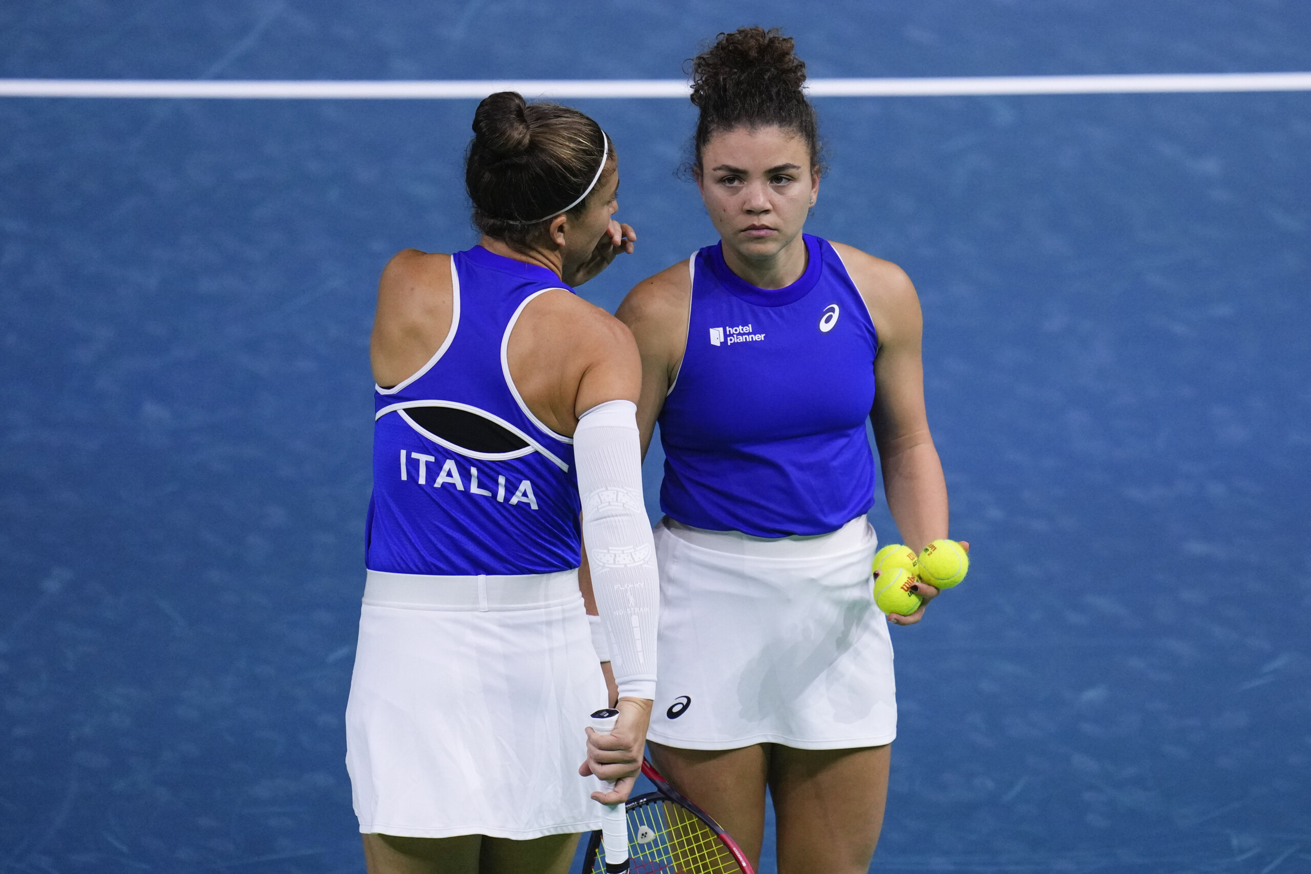 open daustralie pour errani paolini des debuts reussis dans le tournoi de double scaled