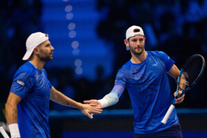 open daustralie bolelli et vavassori accedent aux demi finales