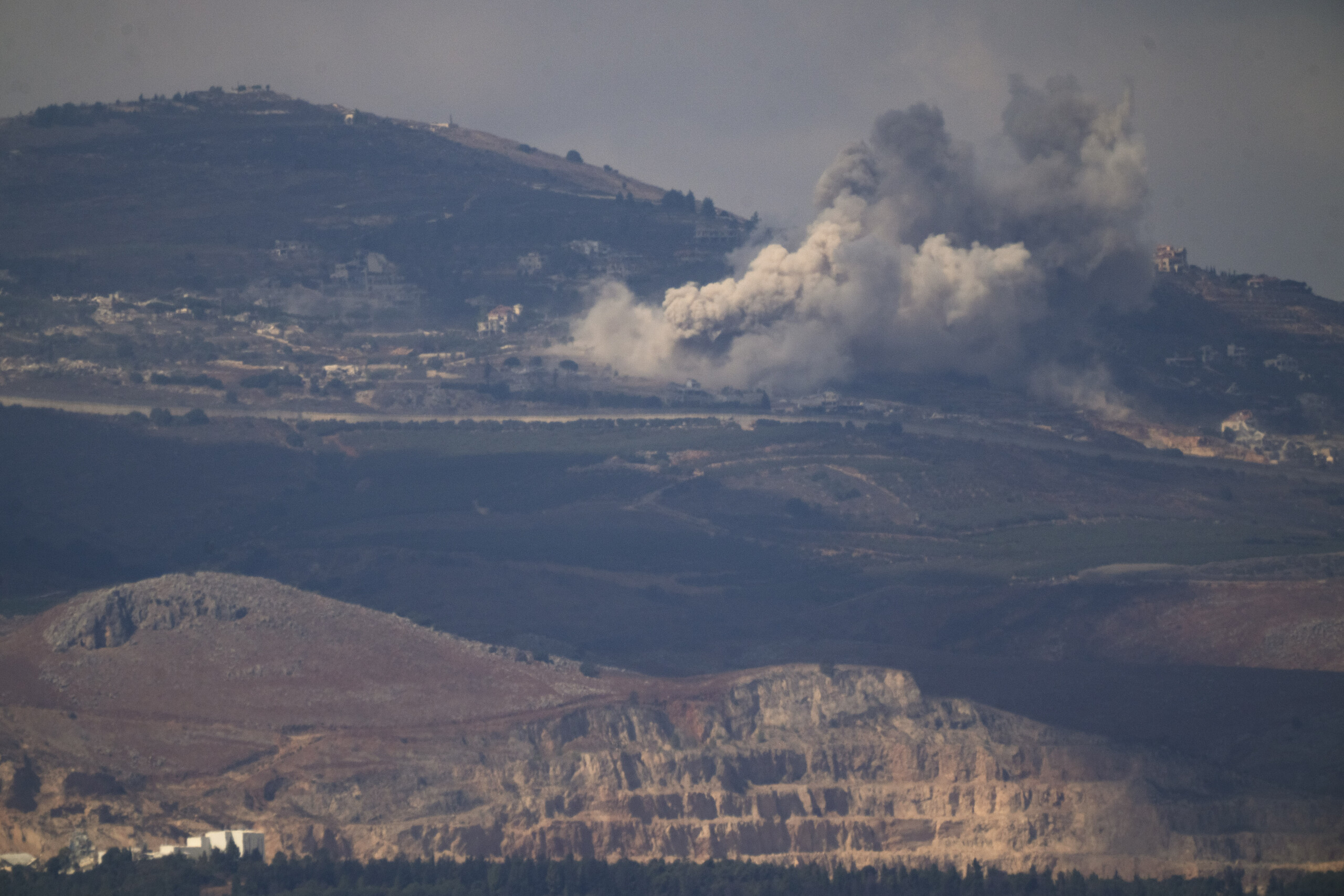 moyen orient tsahal serie de frappes aeriennes sur des cibles du hezbollah au liban scaled