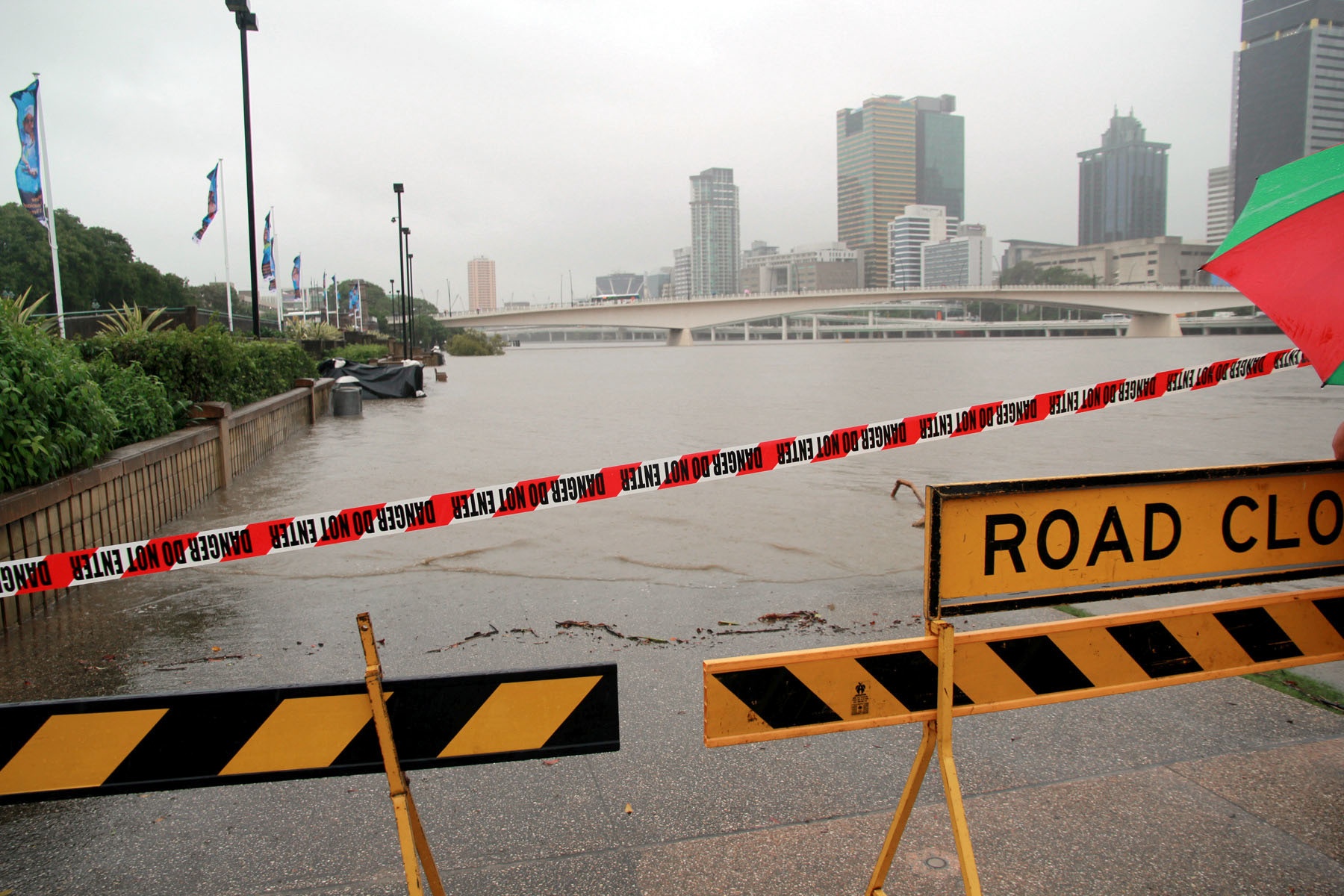 australie inondations dans le queensland deux morts