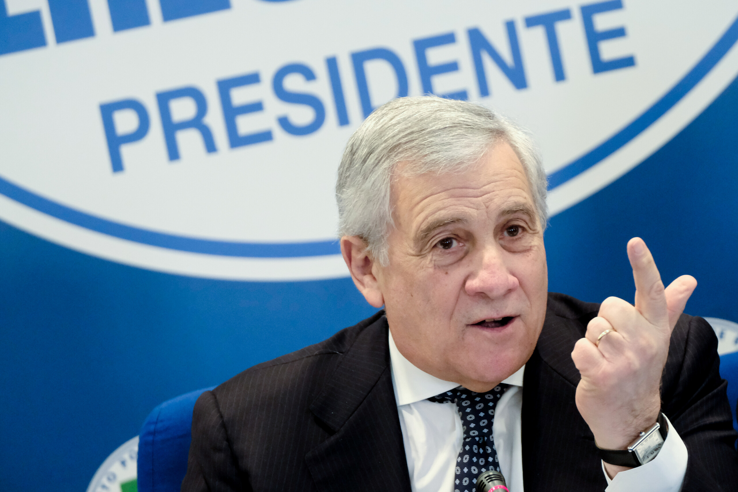 etats unis russie tajani il est bon de se parler a nouveau au plus haut niveau scaled