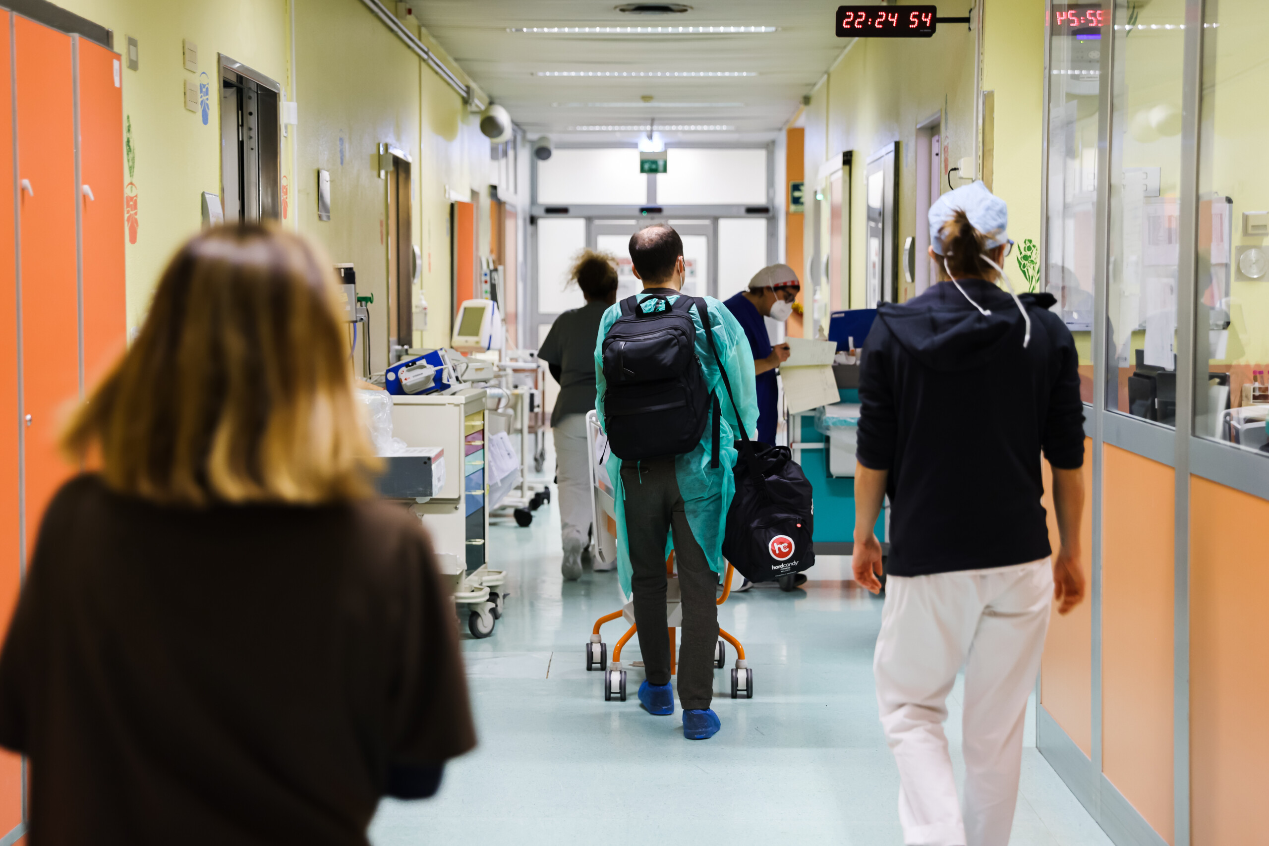covid sondage 5 ans apres le debut de la pandemie 76 des medecins estiment que le systeme de sante national sest deteriore scaled