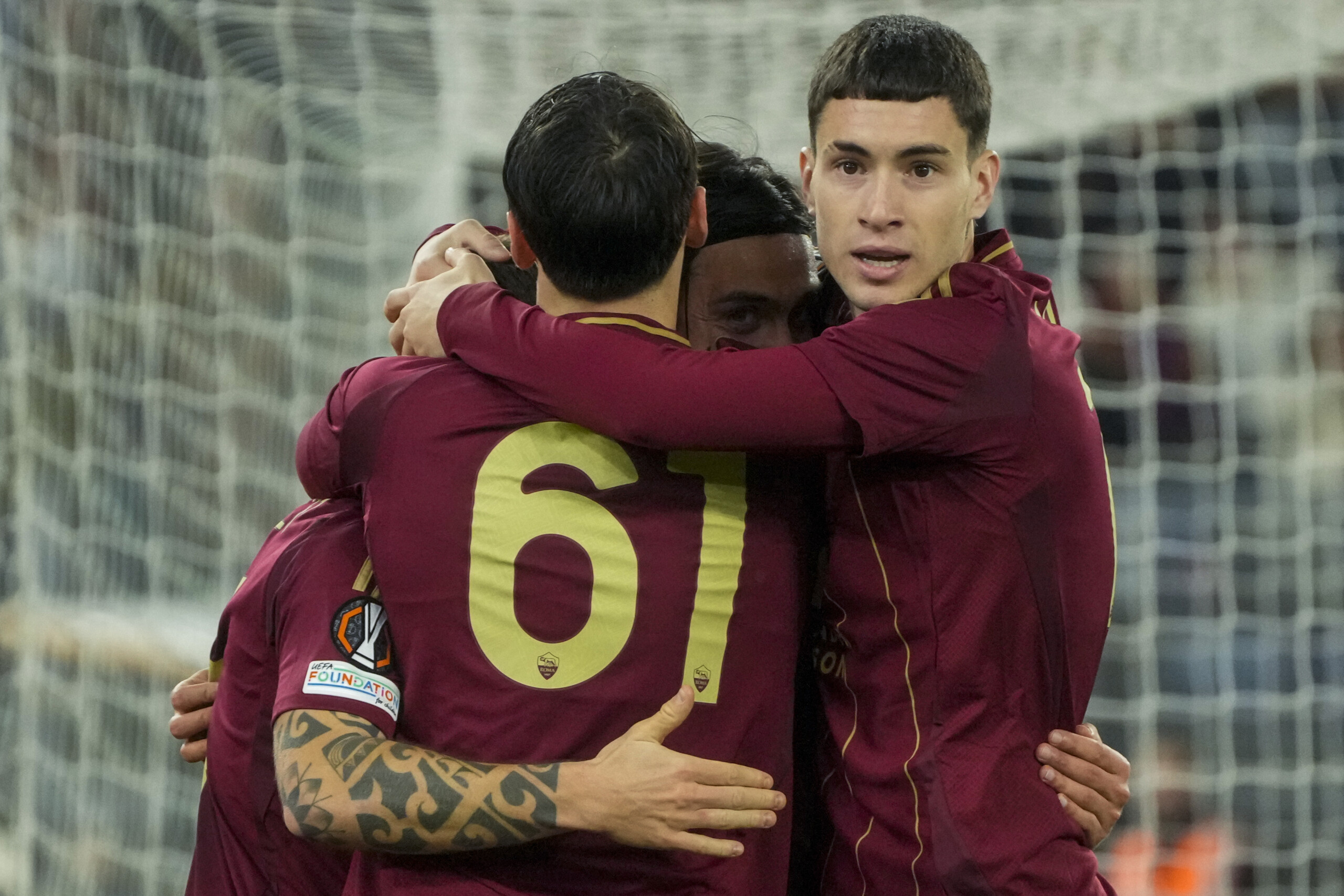 europa league roma v porto 3 2 les giallorossi en 16e de finale scaled