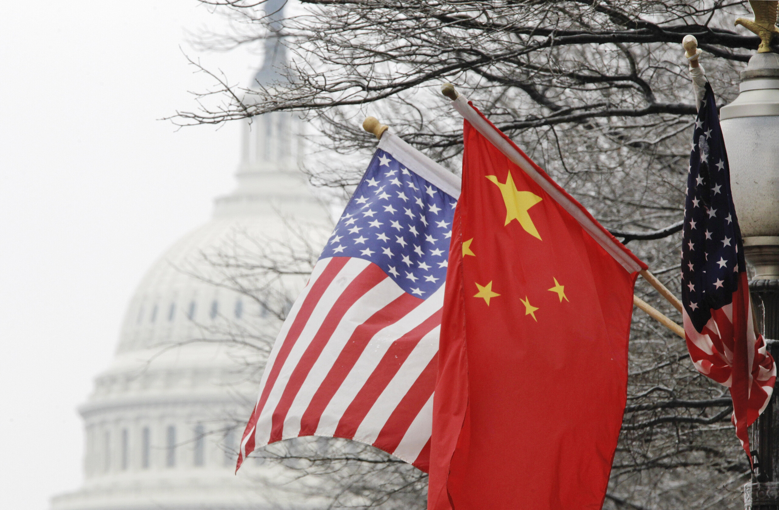 les etats unis et trump vont reduire de 10 le personnel des missions diplomatiques en chine scaled