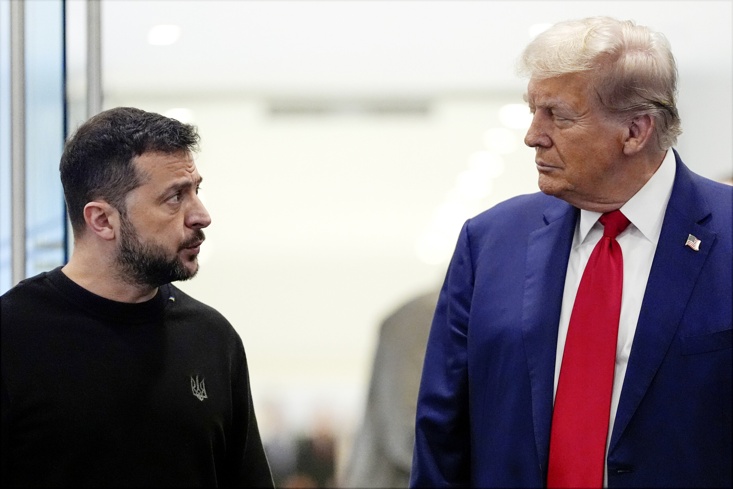 trump contre zelensky un comedien dun rang modeste mene a lelection scaled