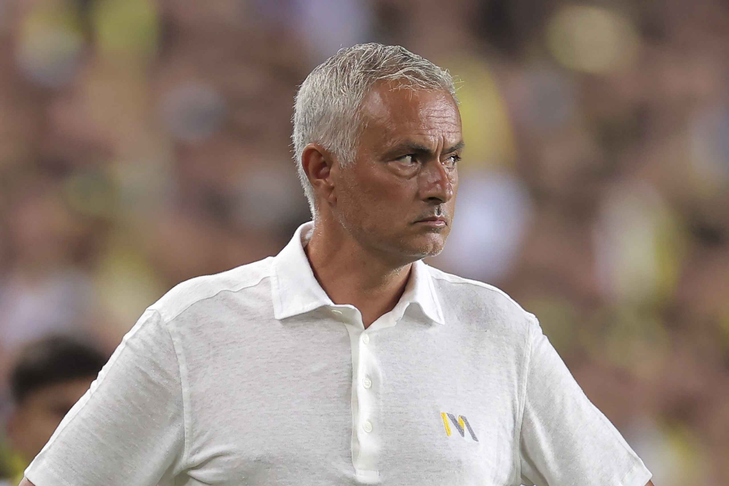 football fenerbahce mourinho poursuit galatasaray pour prejudice moral scaled