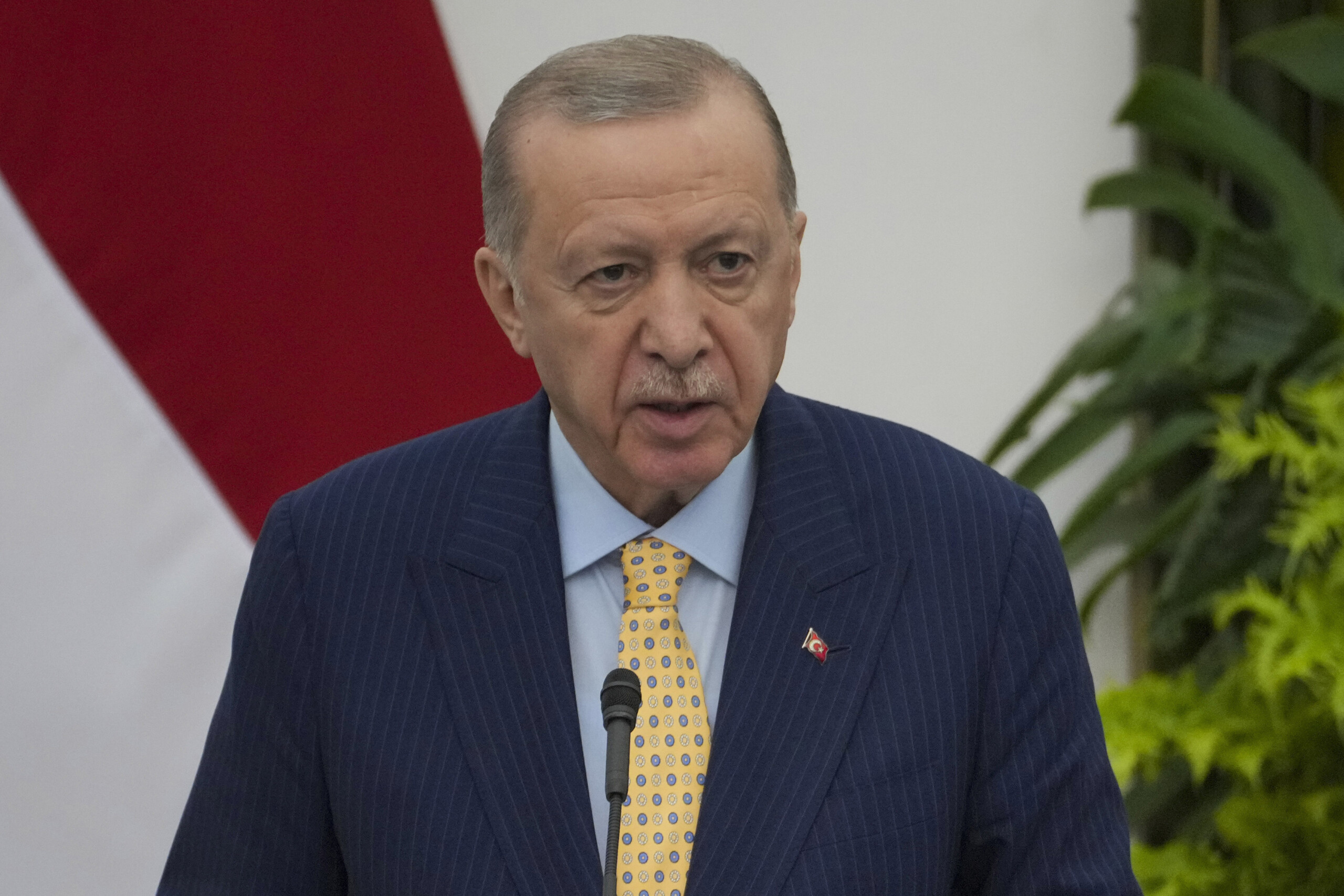 erdogan une poigne de fer contre le pkk si la main que nous tendons est laissee en lair ou mordue scaled