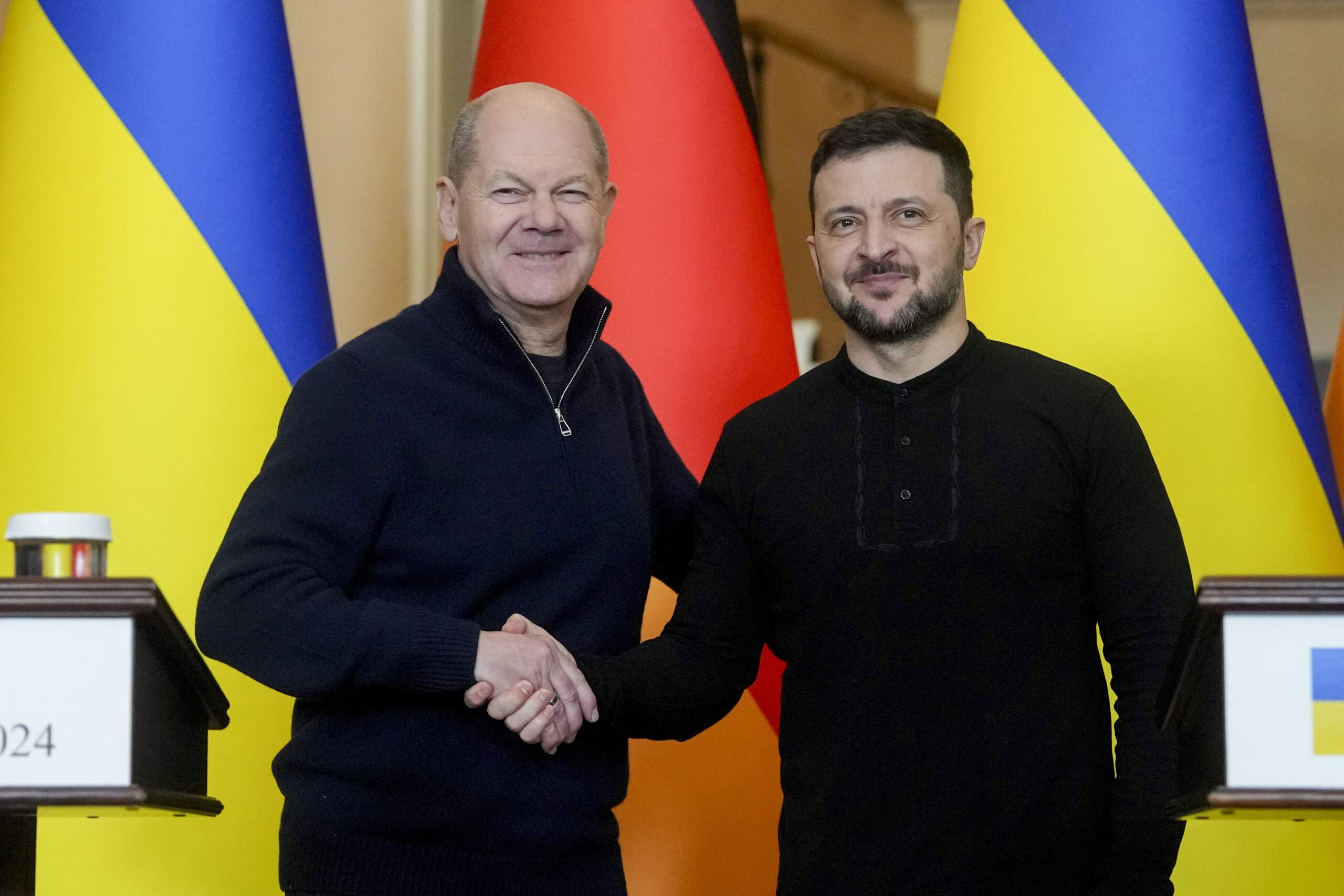ukraine scholz et zelensky daccord sur le leadership de trump pour la paix scaled