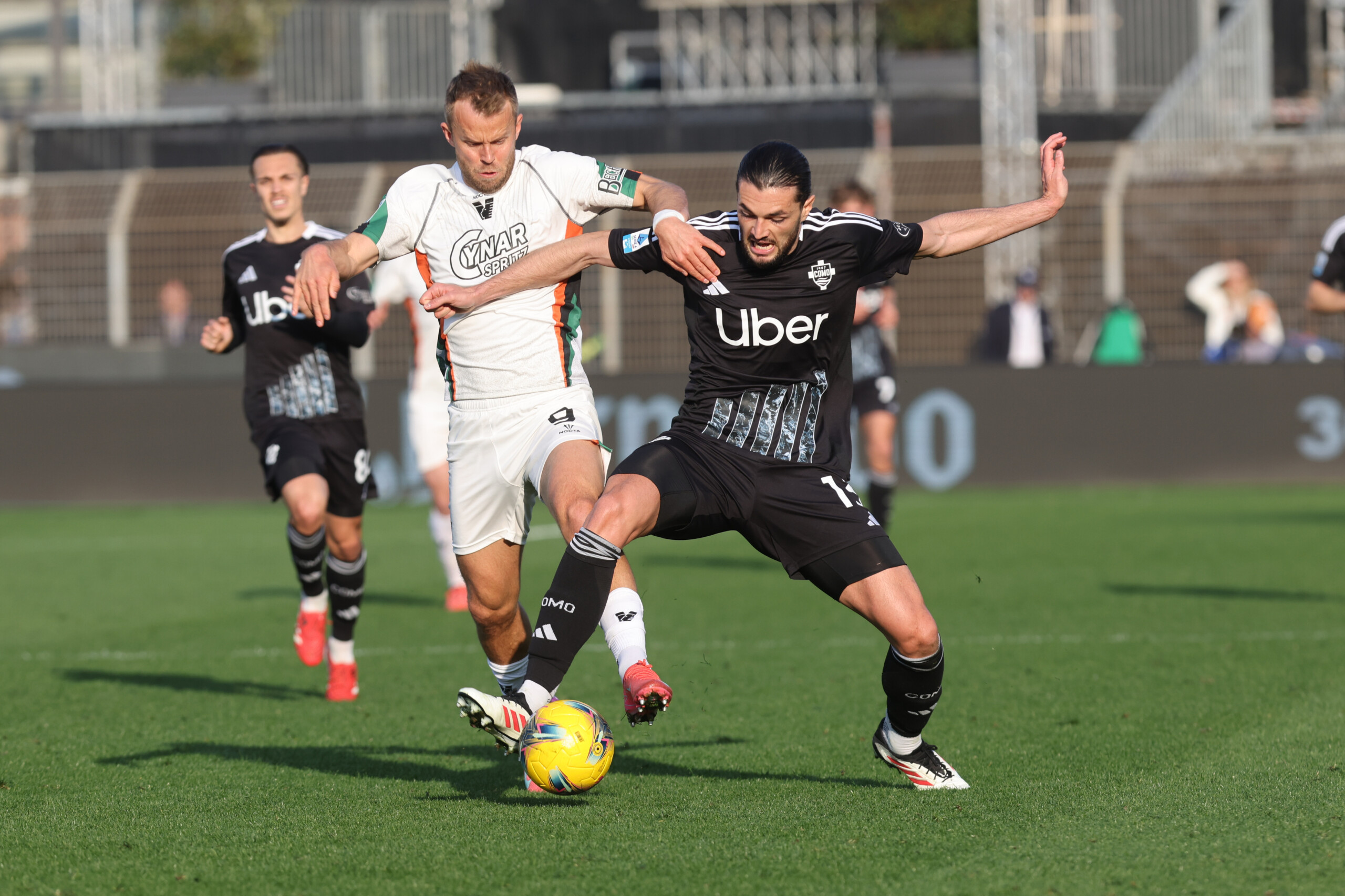 serie a como venezia 1 1 gytkjaer repond a ikone scaled