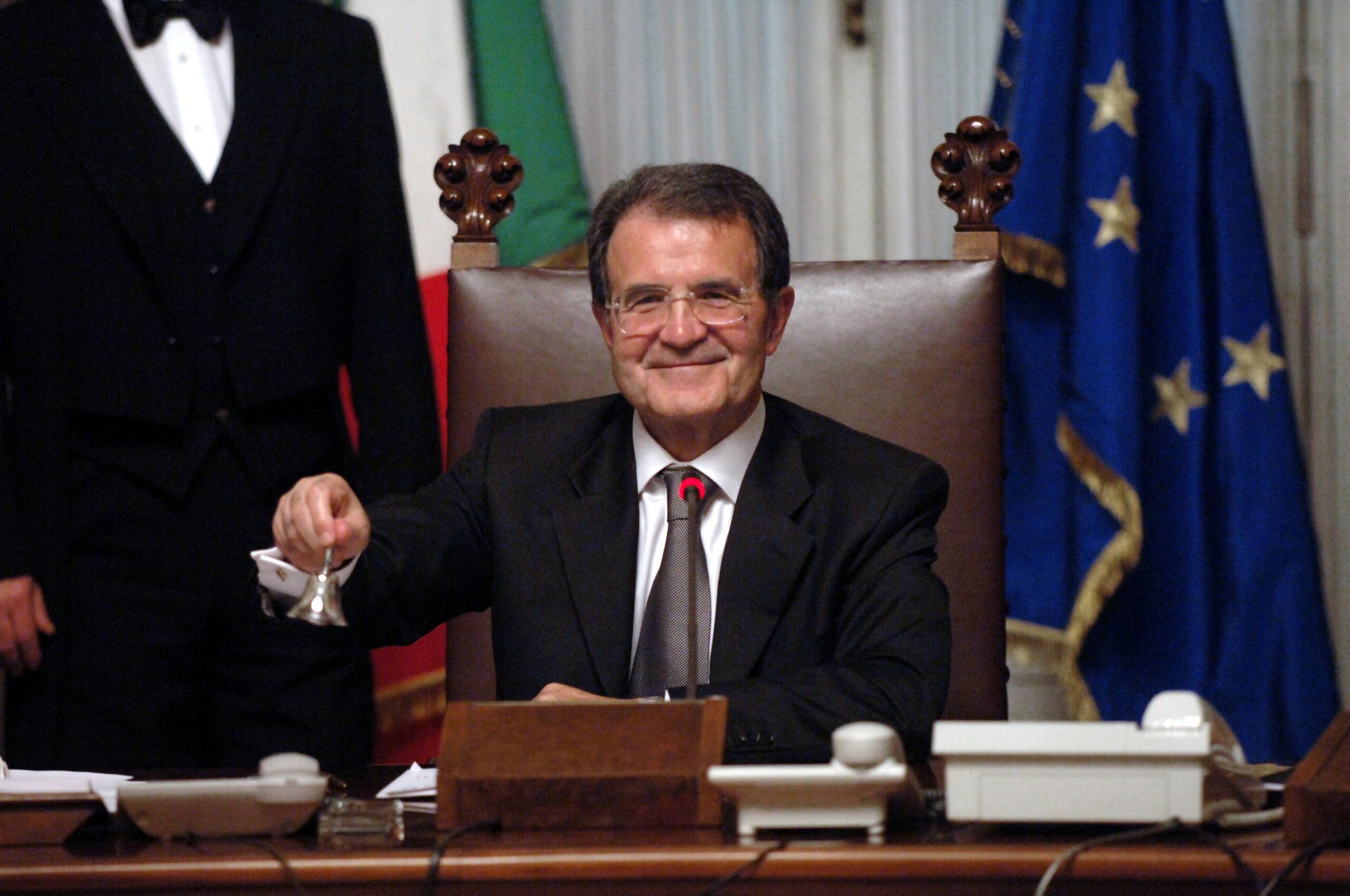 ue prodi il ny a pas de contraste entre lamour de la paix et la preparation de la defense scaled