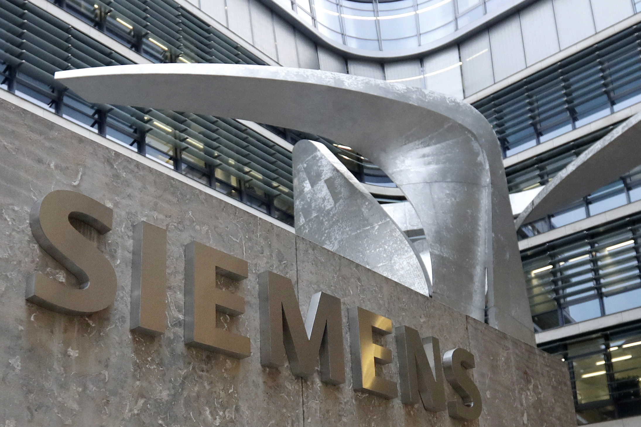 siemens va supprimer environ 6 000 emplois dans le monde