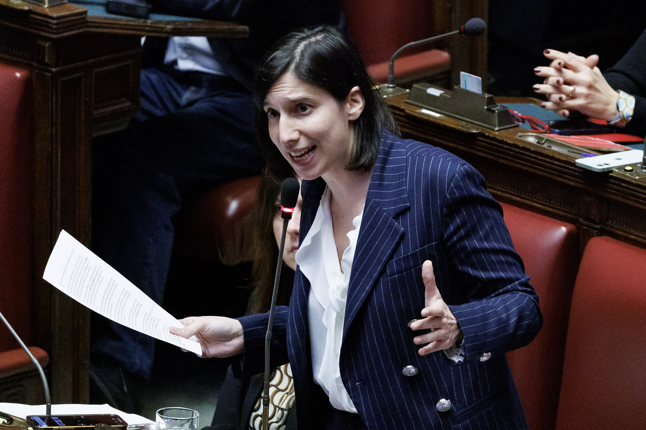 droits de douane schlein litalie nest pas preparee en raison de lambiguite de meloni scaled