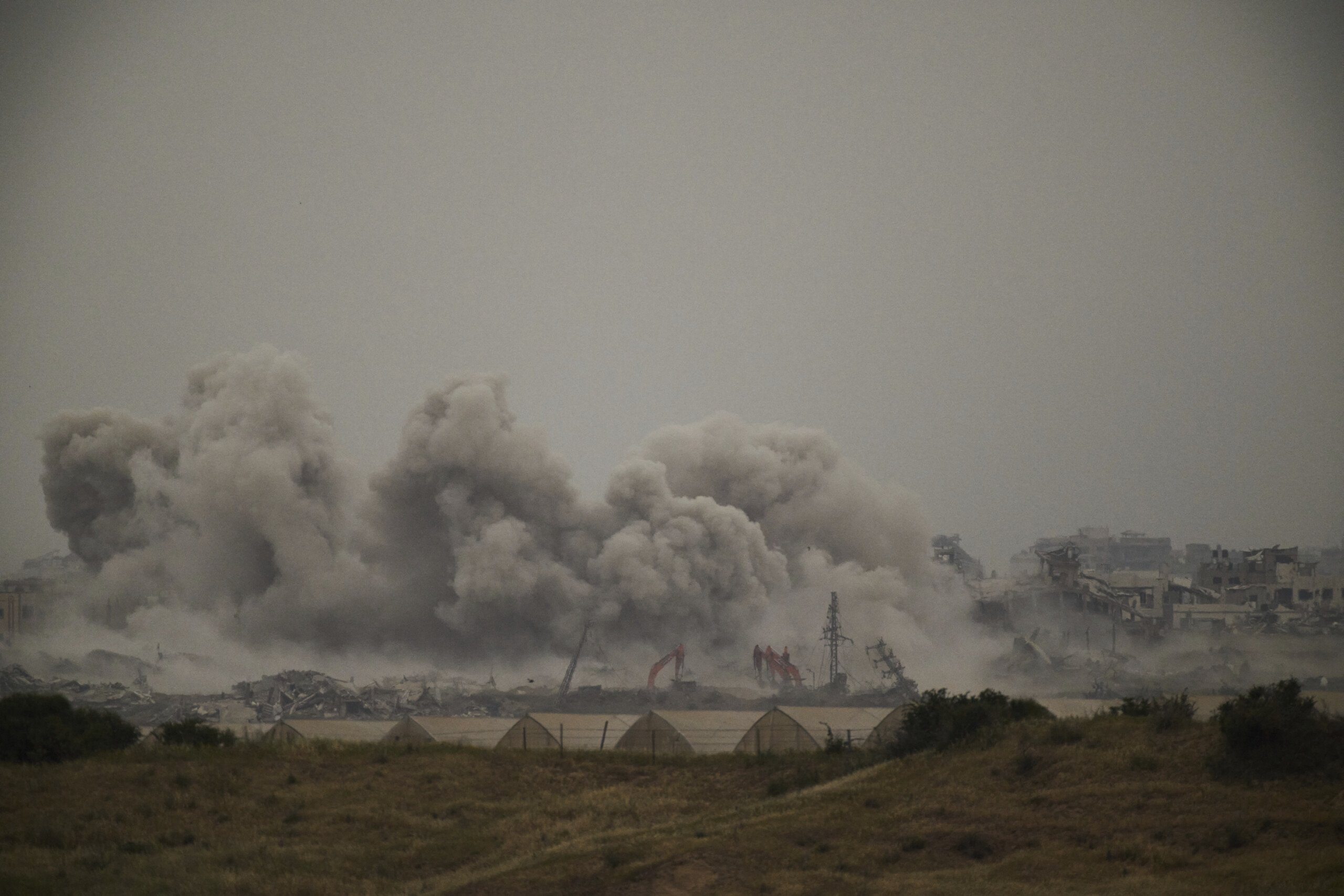 gaza sources medicales 25 morts dans des raids israeliens durant la nuit scaled