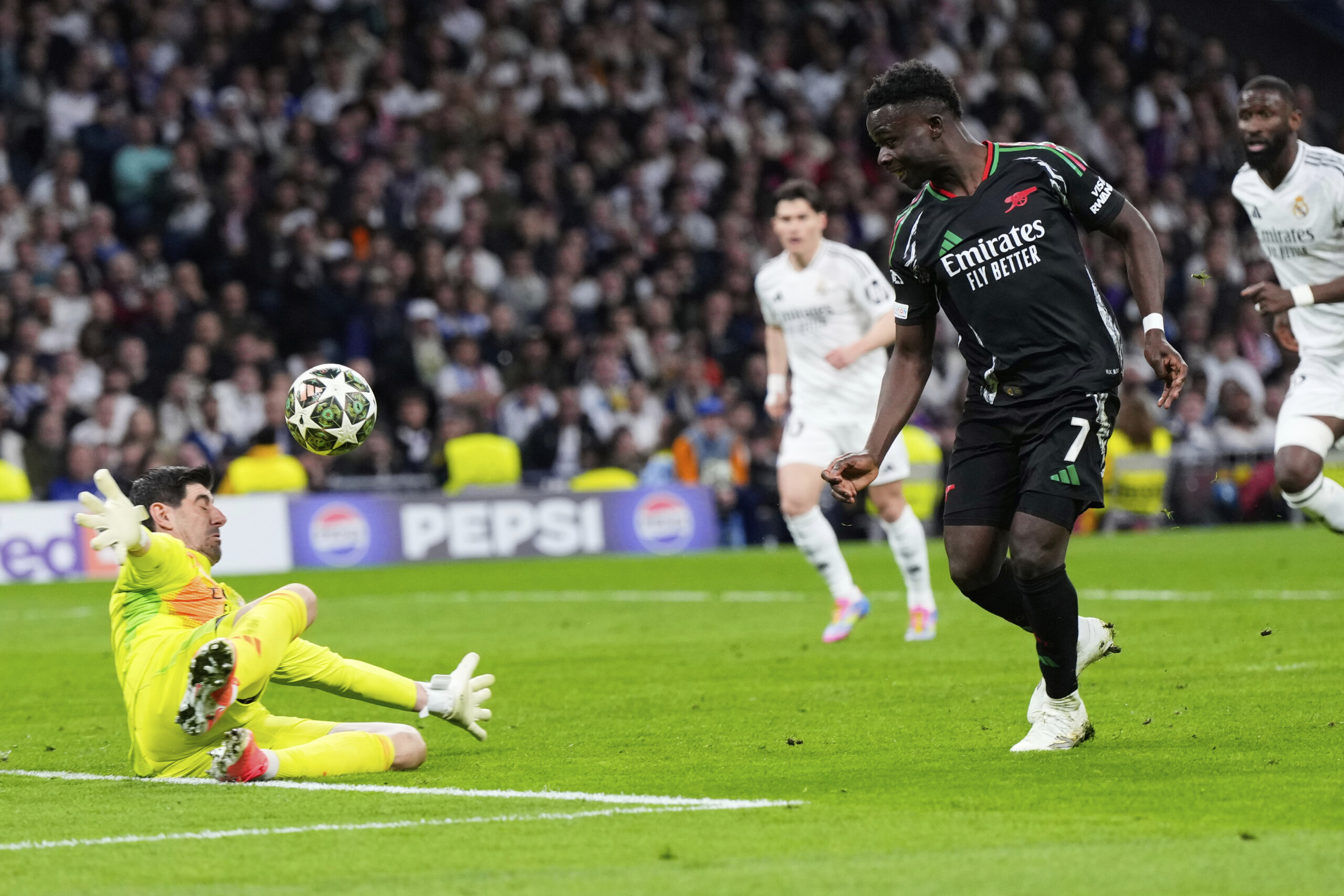 ligue des champions real madrid arsenal 1 2 les gunners en demi finale scaled