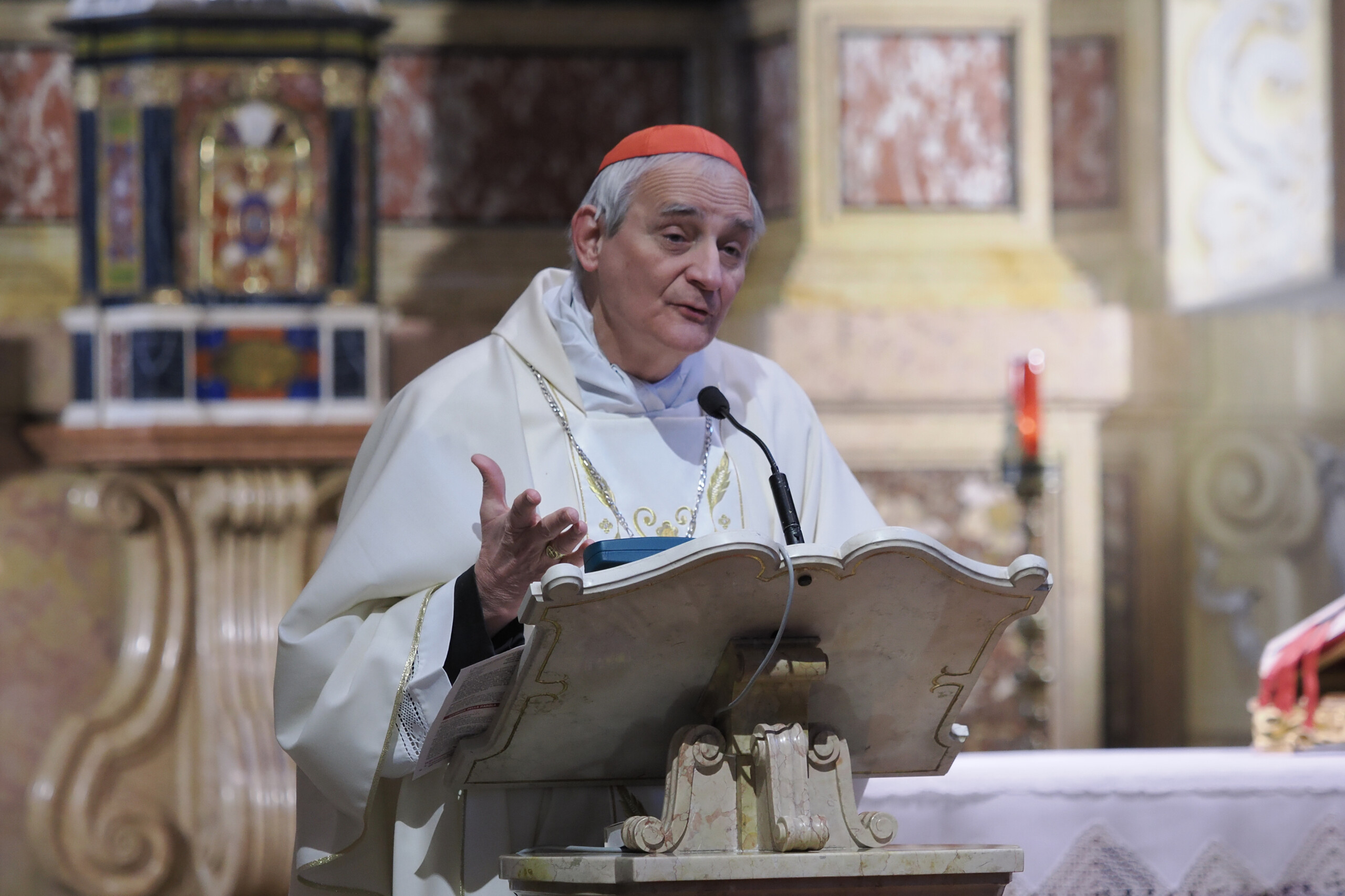 mort du pape francois zuppi un moment douloureux pour toute leglise nous le confions a dieu scaled
