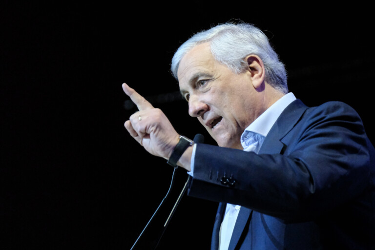 pape francois tajani recueillir son message sur les prisons preserver la dignite