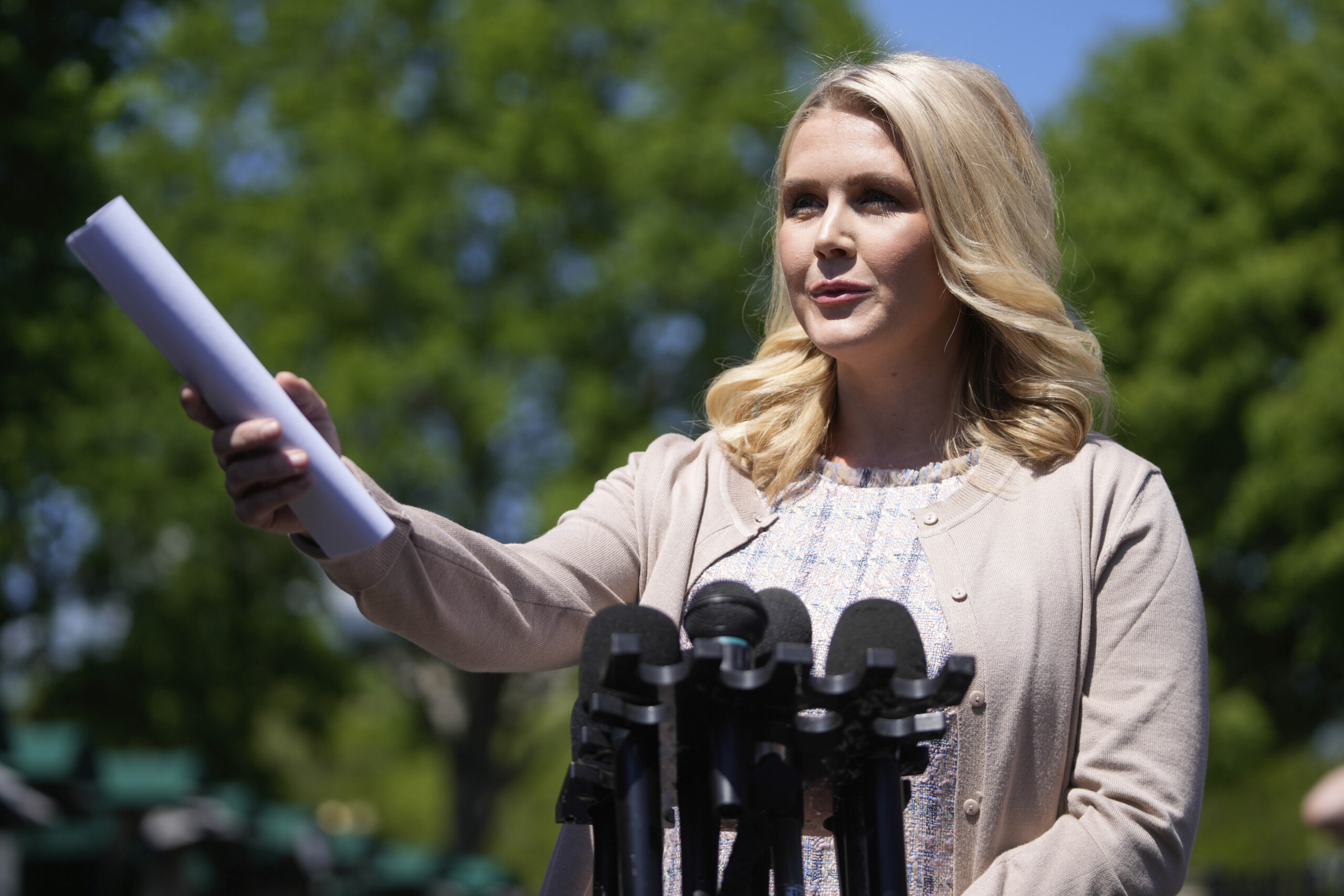 Droits de douane, Maison Blanche : « Action politique hostile d'Amazon » 1 droits de douane maison blanche action politique hostile damazon scaled