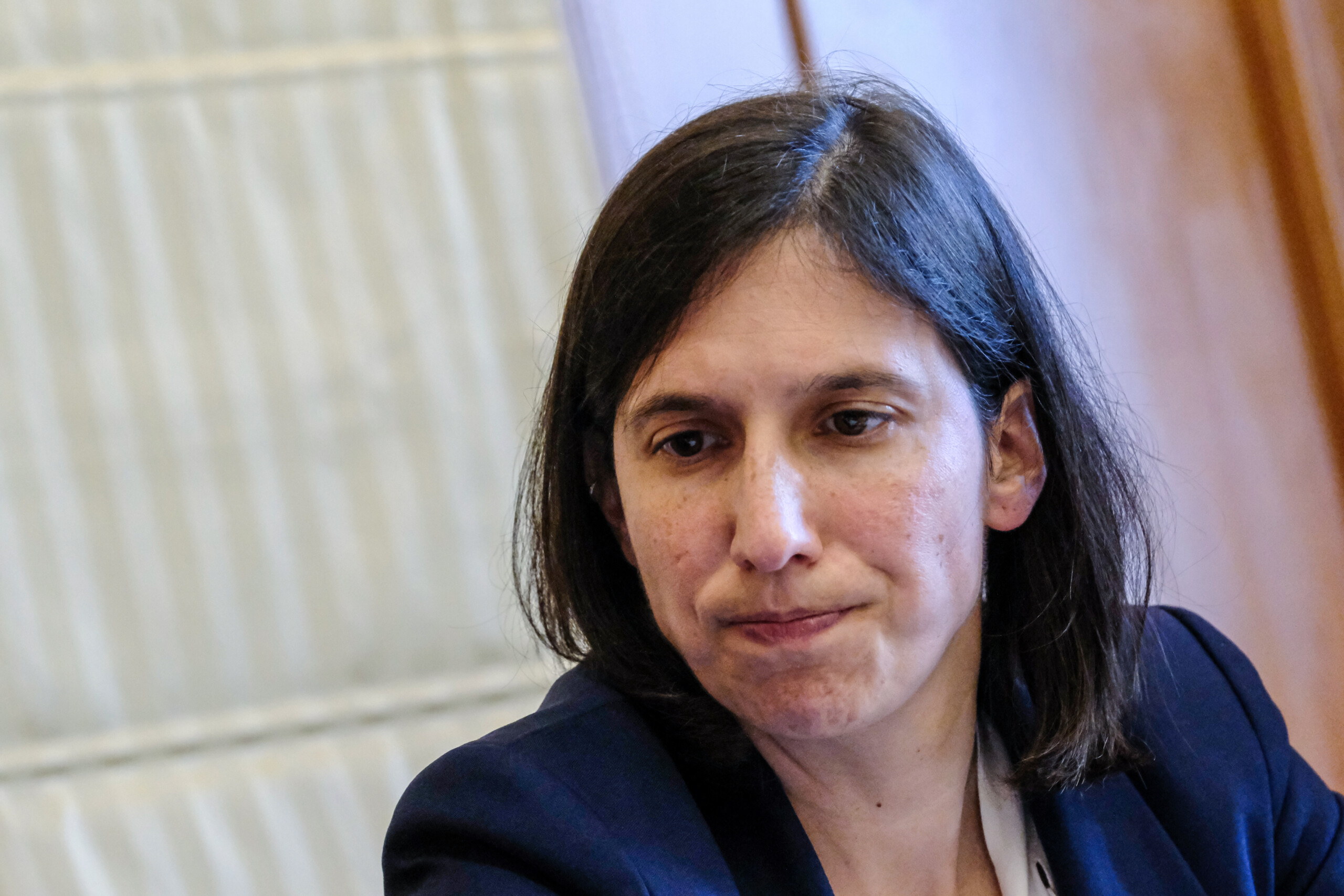 travail schlein meloni continue de mentir sur les salaires elle decrit un pays qui nexiste pas scaled