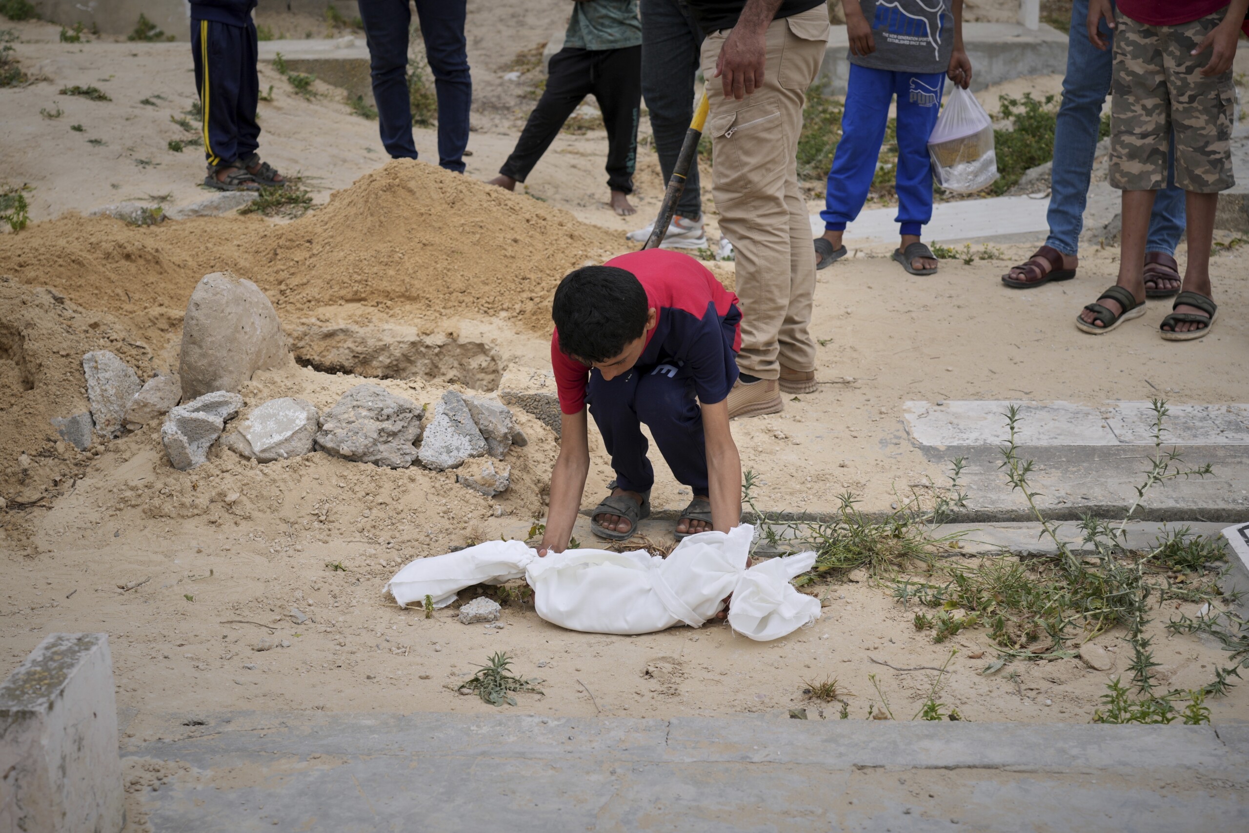 Moyen-Orient, ministère de la Santé de Gaza : au moins 70 morts au cours des dernières 48 heures 1 moyen orient ministere de la sante de gaza au moins 70 morts au cours des dernieres 48 heures scaled