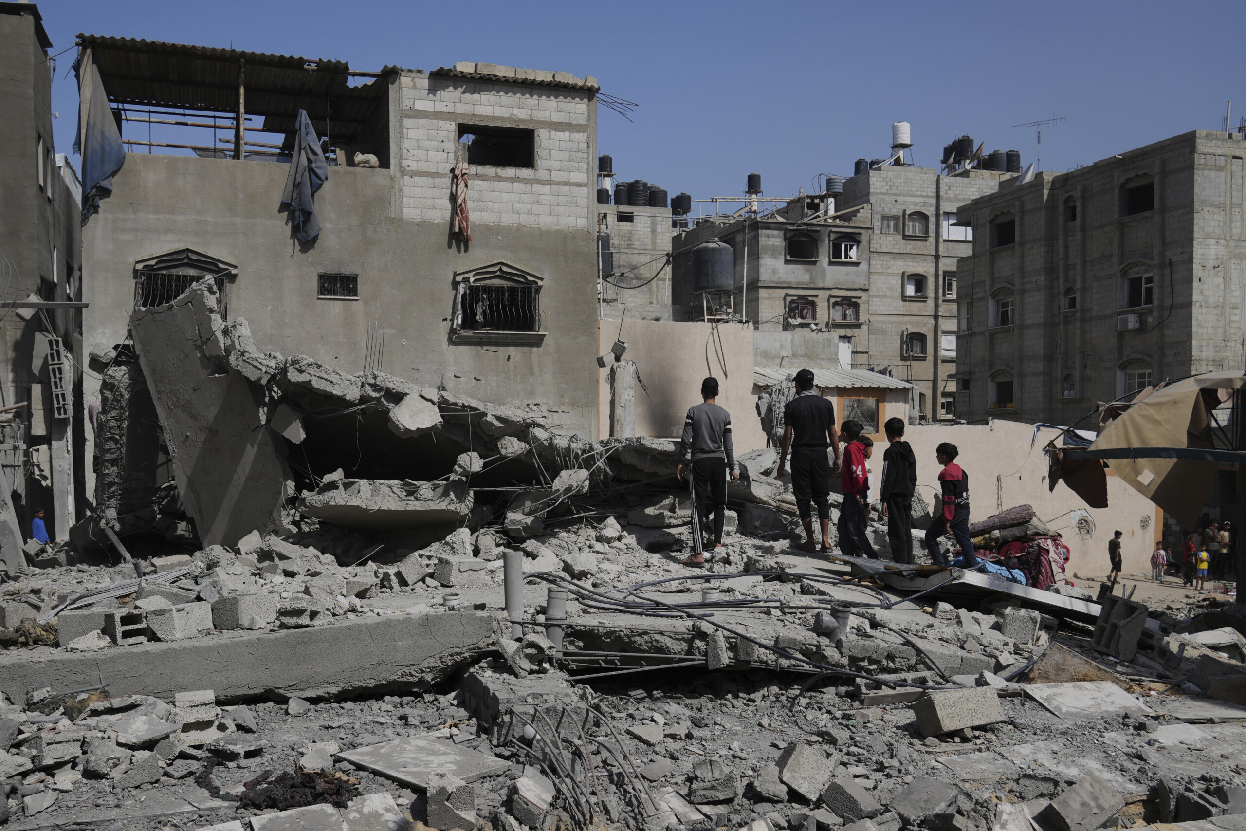 moyen orient attaque de larmee israelienne sur gaza le bilan seleve a 45 victimes scaled