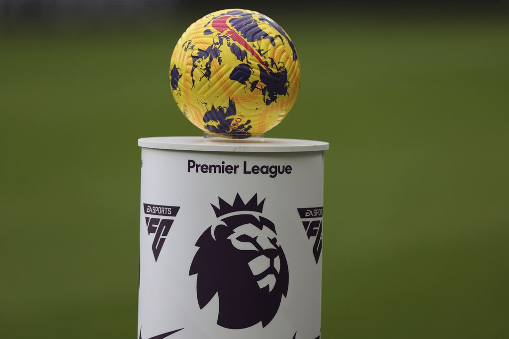 premier league manchester united chute 4 3 contre brentford match nul pour tottenham
