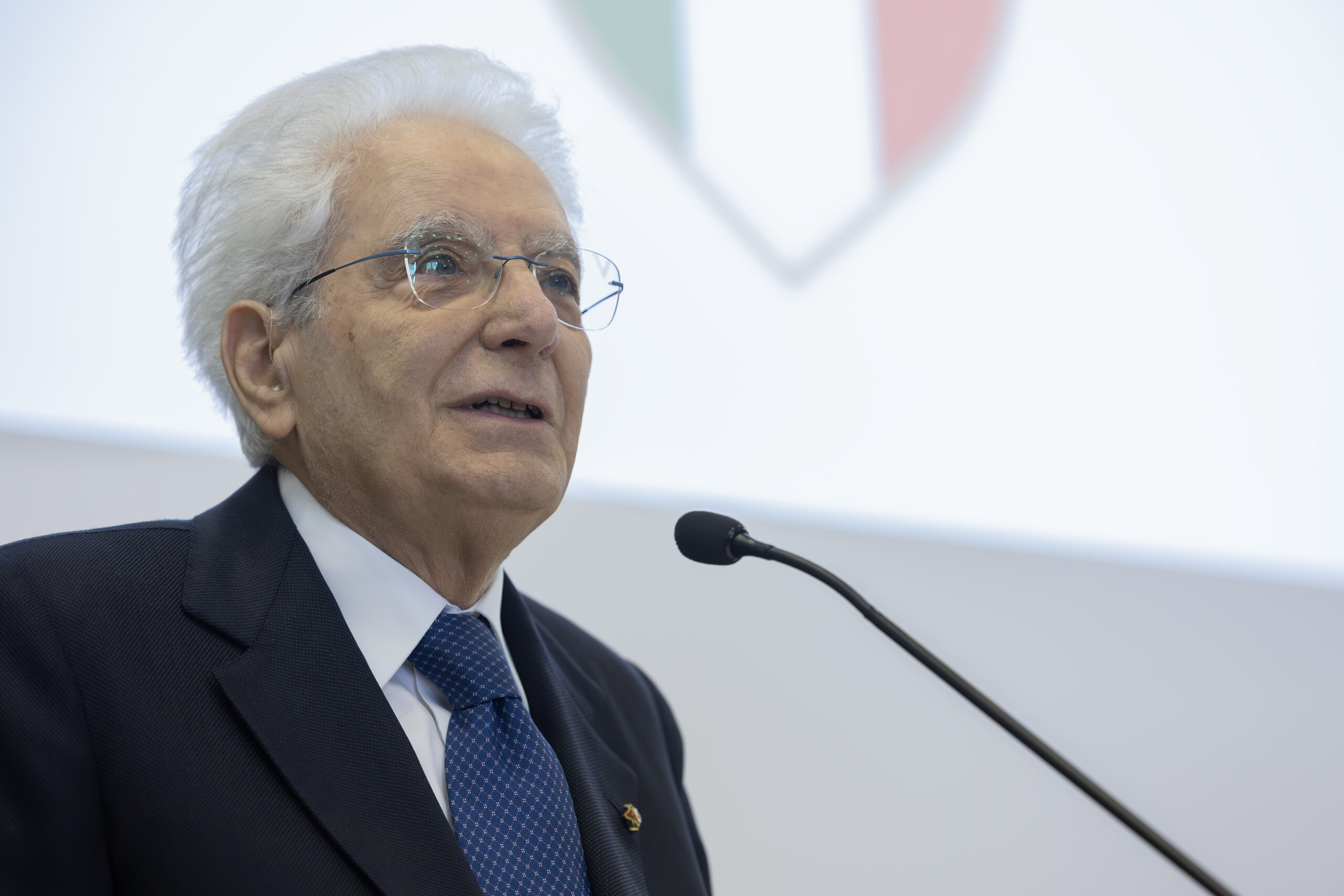 coni mattarella le sport transmet un message de valeurs a notre jeunesse scaled