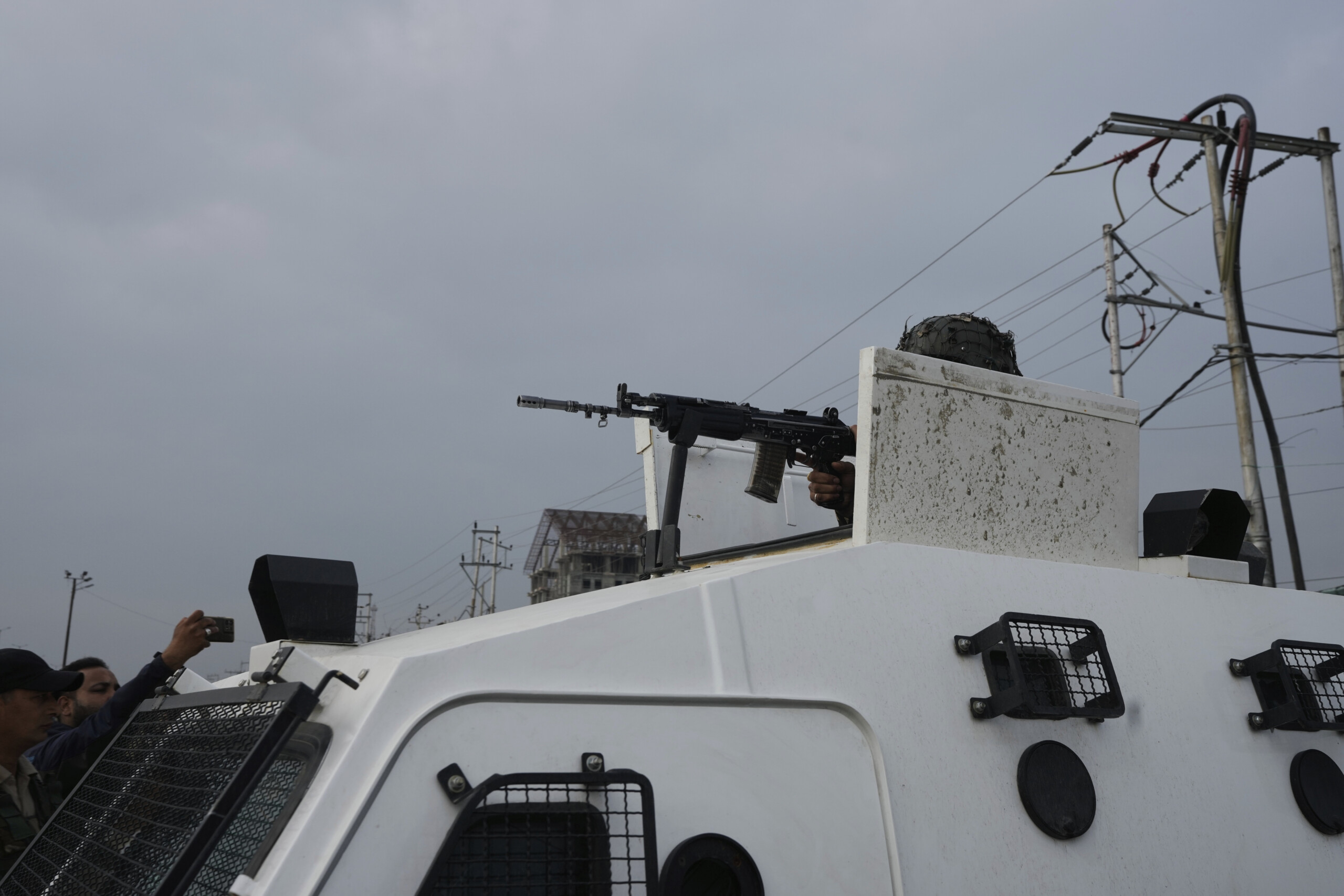 pakistan 19 morts dans des attaques indiennes 13 dans un raid sur une mosquee scaled