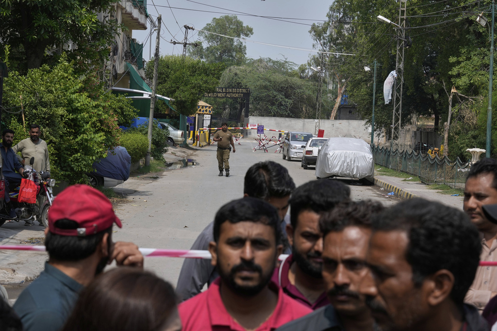 Pakistan : 25 drones indiens abattus, 4 soldats blessés 1 pakistan 25 drones indiens abattus 4 soldats blesses