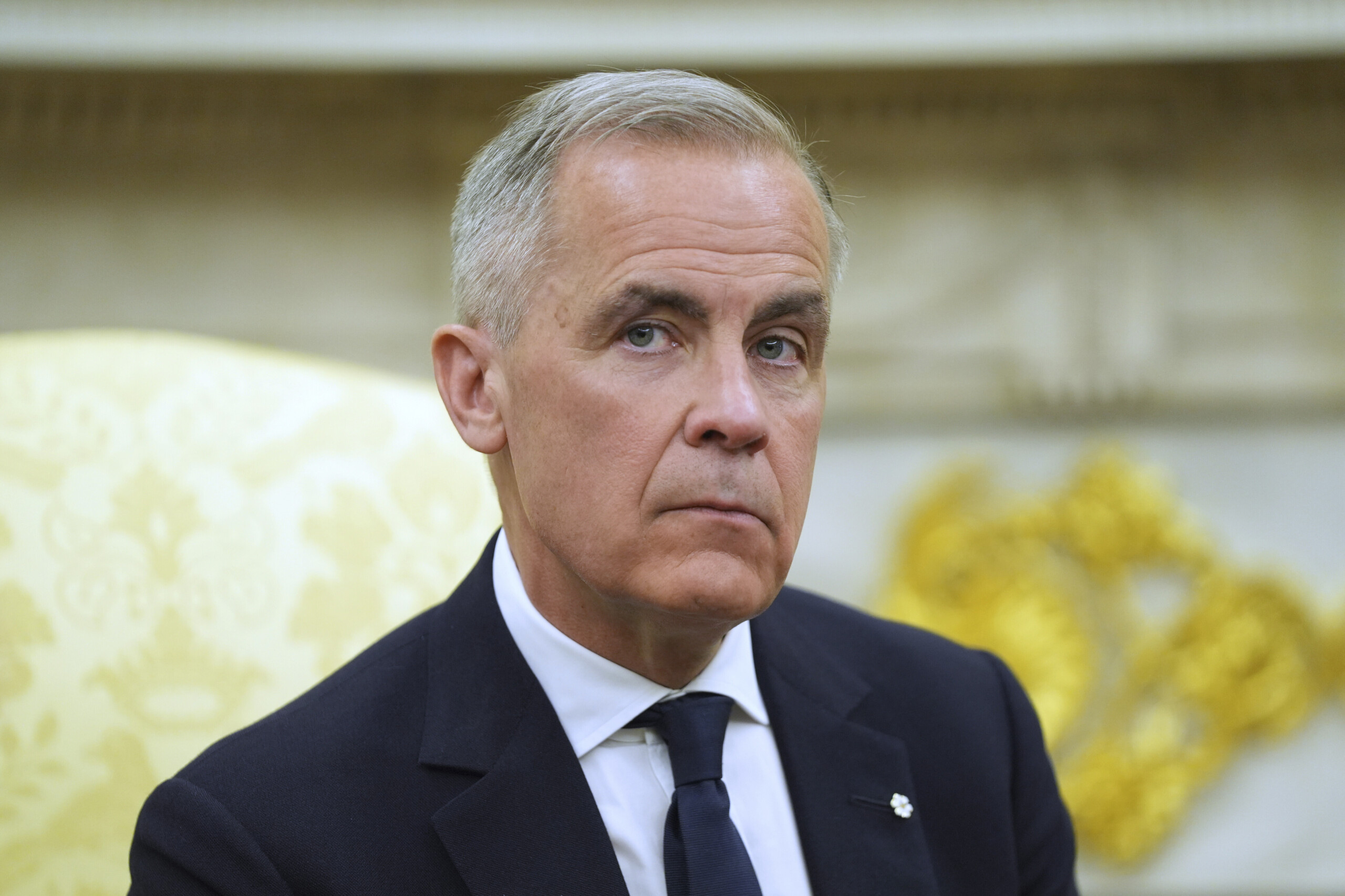 le pape et le premier ministre canadien meilleurs voeux a leon xiv jour historique pour les catholiques scaled