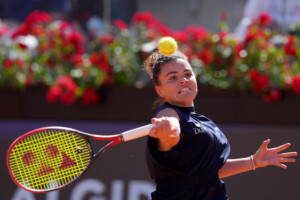 internazionali paolini enfin deux victoires consecutives a rome