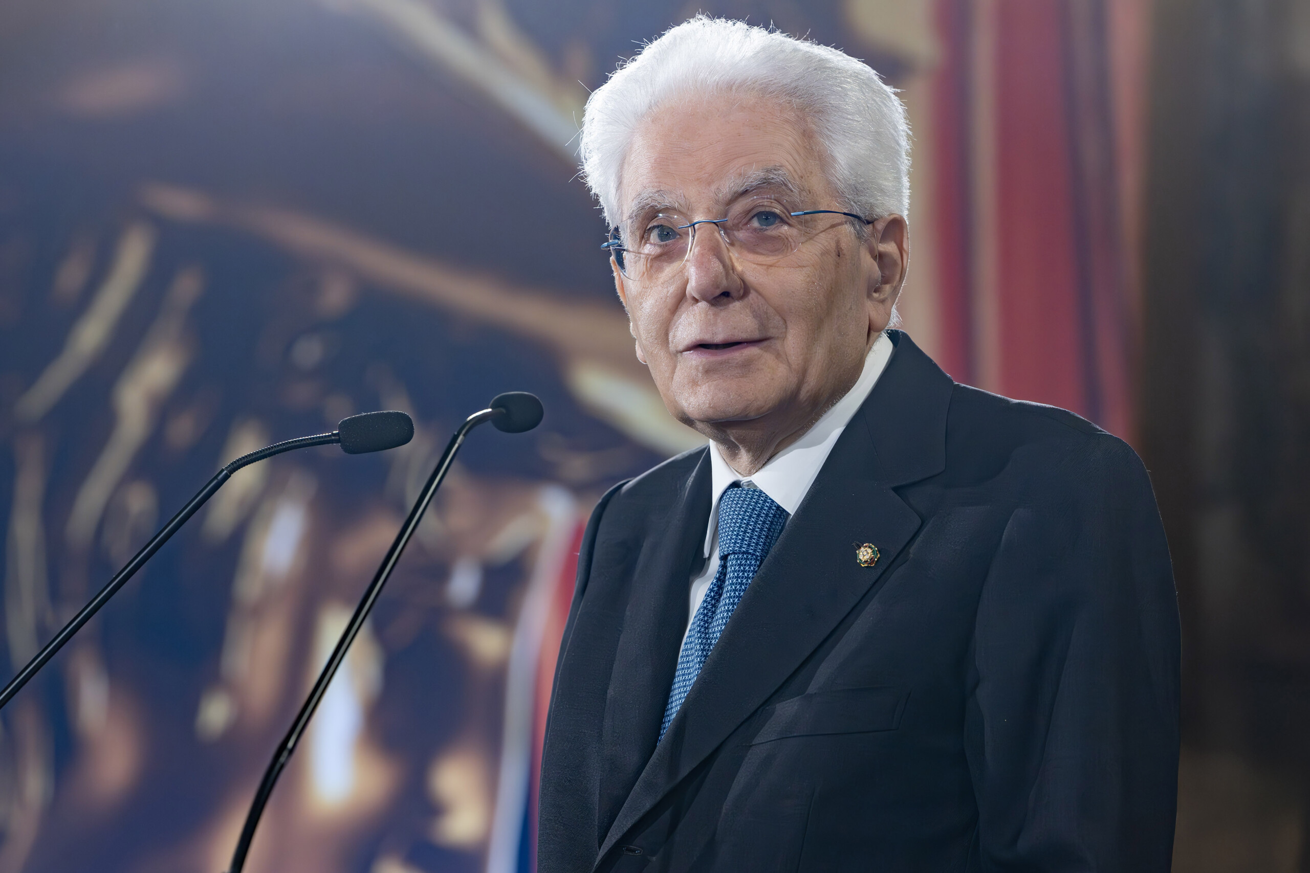 coupe ditalie mattarella aux joueurs de milan et bologne souvenez vous que vous etes des exemples scaled