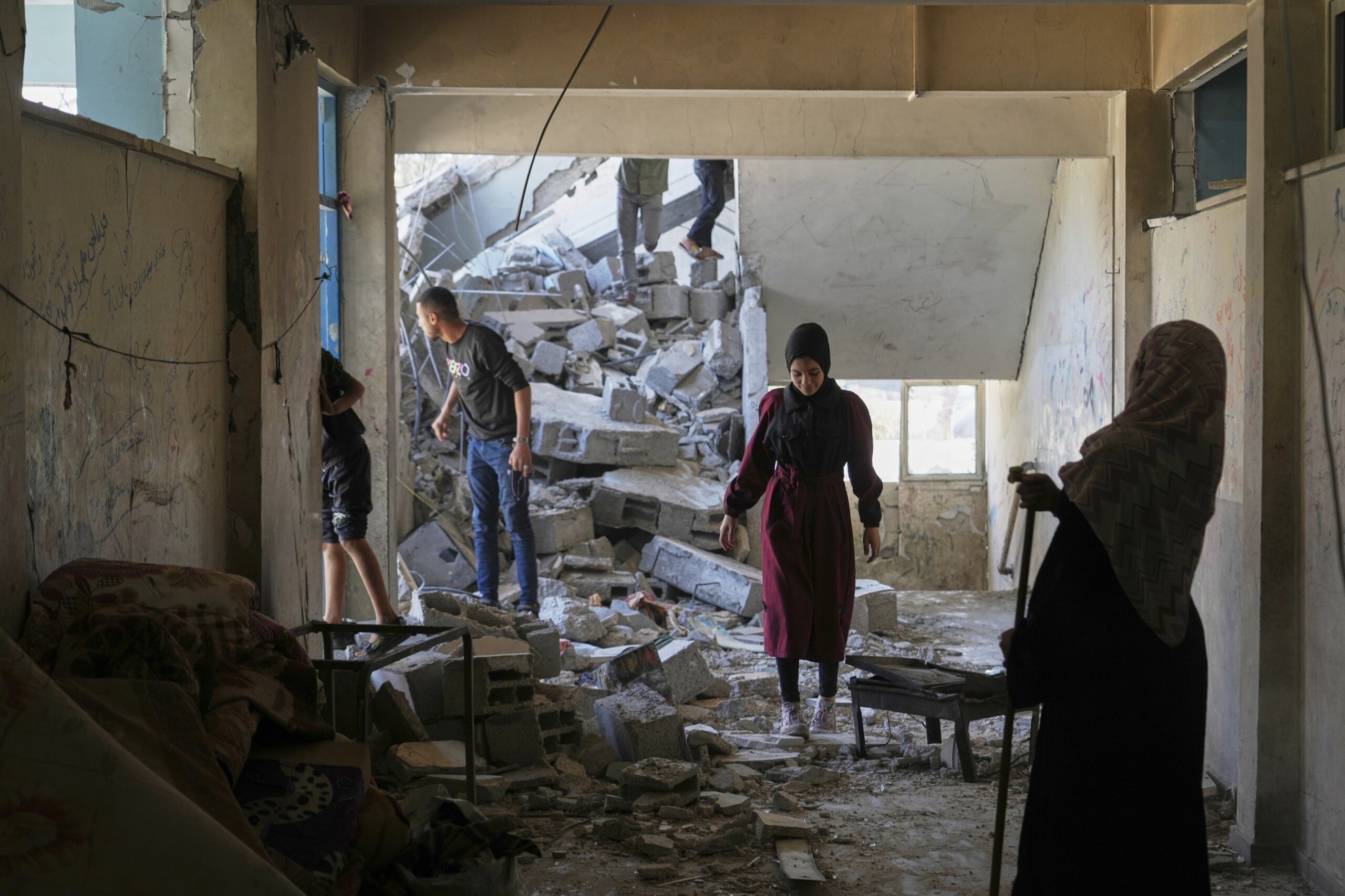 Gaza, raids israéliens dans le nord : 45 victimes à Jabalia 1 gaza raids israeliens dans le nord 45 victimes a jabalia scaled