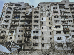 ukraine 1 mort et 4 blesses lors dun raid russe sur kupyansk