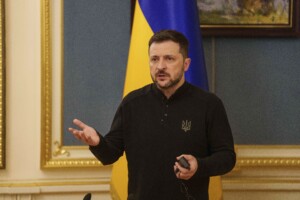 ukraine zelensky moscou veut de fausses negociations le monde doit reagir
