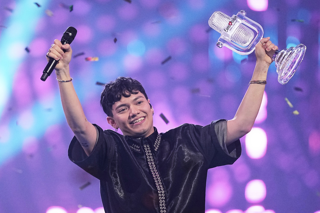 eurovision jj mene lautriche a la victoire cinquieme place pour lucio corsi