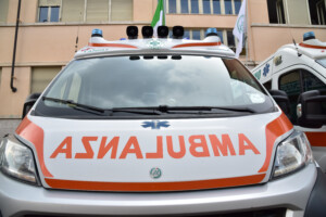 ecrase par un rouleau a pate un jeune homme de 24 ans dans un etat grave dans le trentin
