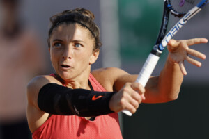 roland garros errani passe le premier tour des qualifications