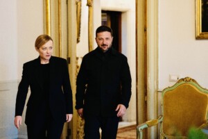 zelensky sentretient avec meloni discussions sur des plateformes pour des pourparlers avec la russie
