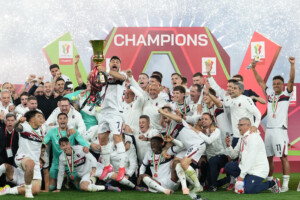 football bologne dimanche a partir de 16h30 defile pour celebrer la coupe ditalie