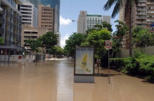 australie 4 morts et un disparu suite aux inondations au nord de sydney