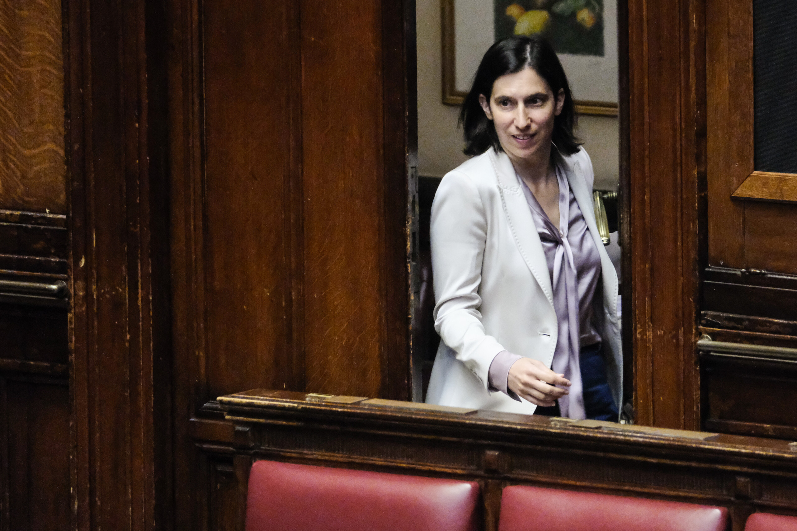 gouvernement schlein jespere des elections anticipees et nous sommes prets scaled