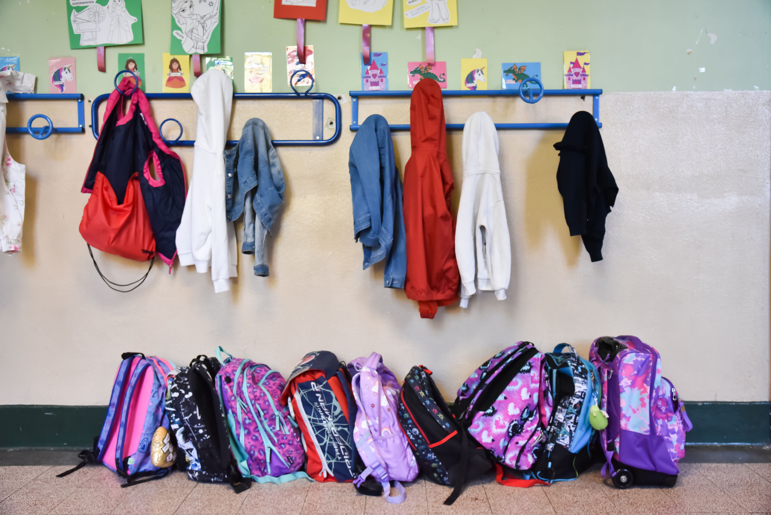 naples maltraitance sur des eleves dune ecole primaire une enseignante suspendue scaled