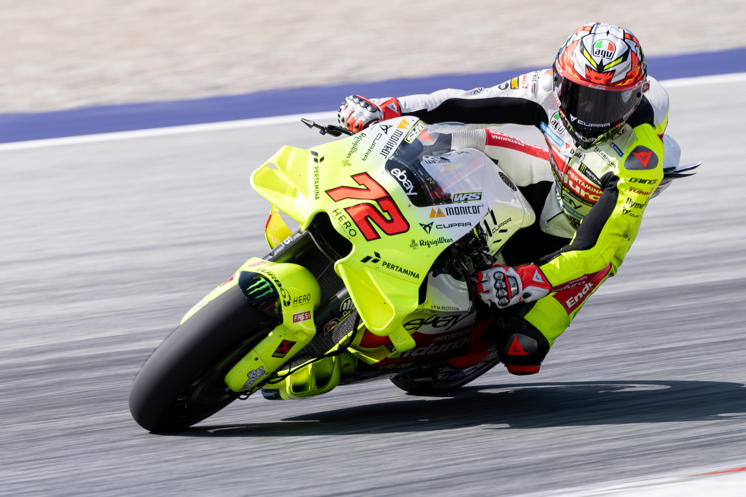 motogp bezzecchi remporte la victoire a silverstone scaled