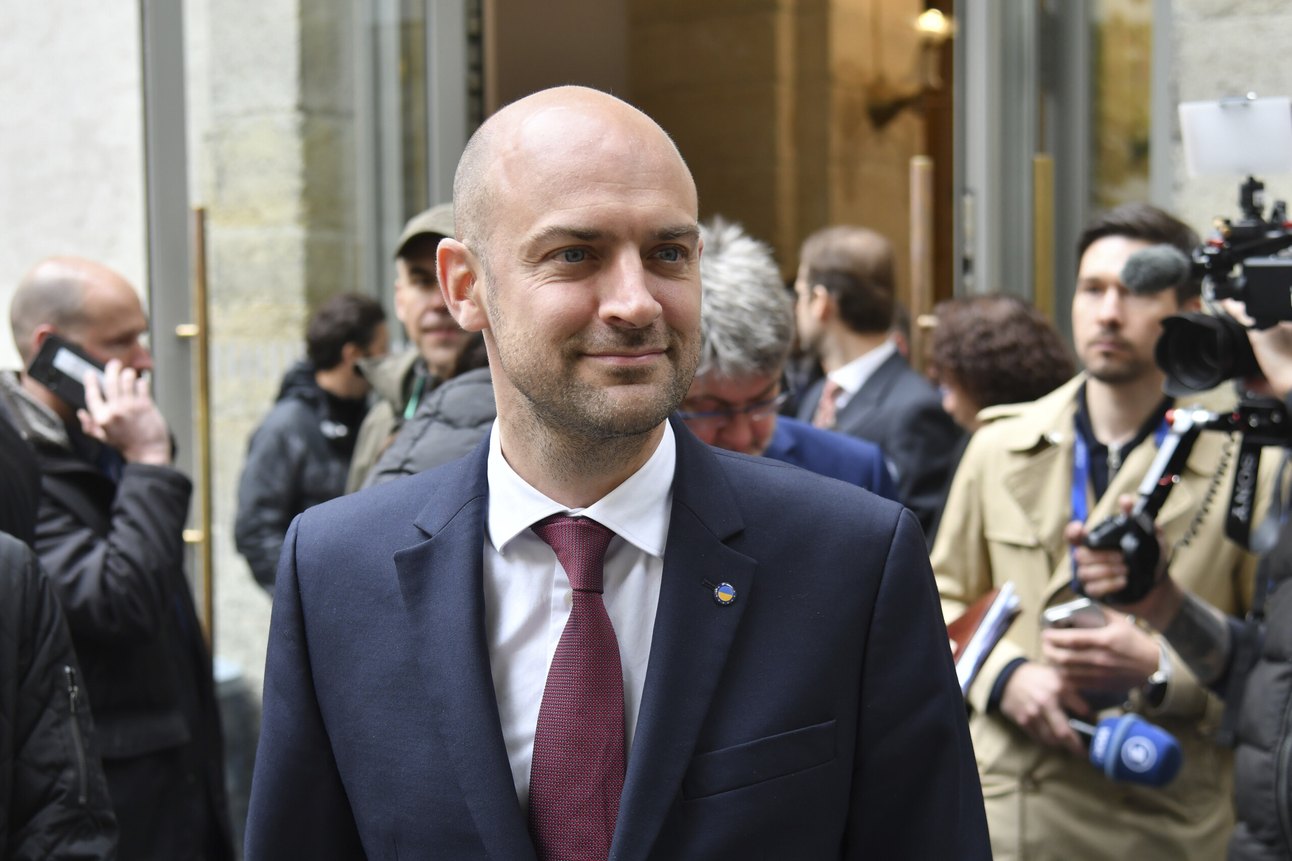 teheran convoque le diplomate francais les propos de barrot sur cannes sont offensants scaled