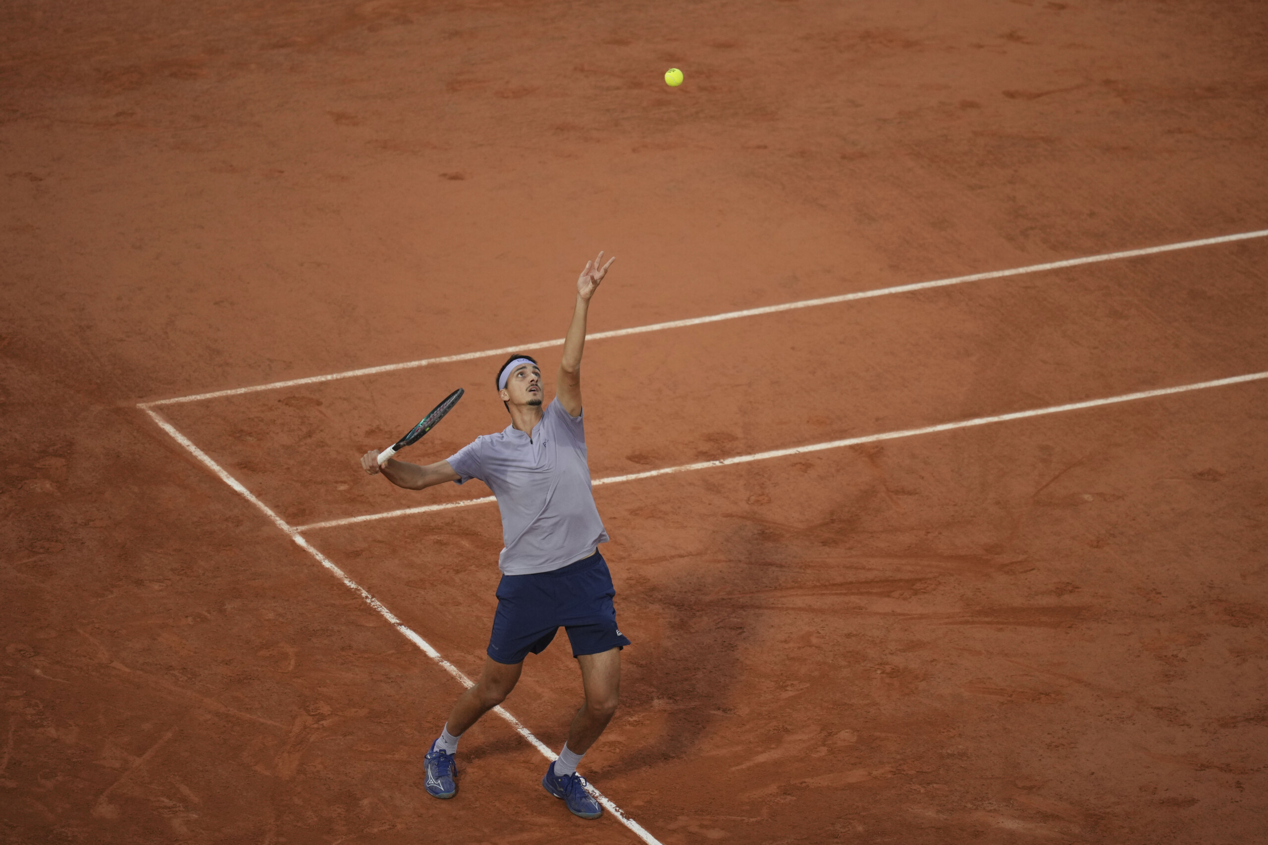 roland garros sonego battu des son premier match par shelton en 5 sets scaled