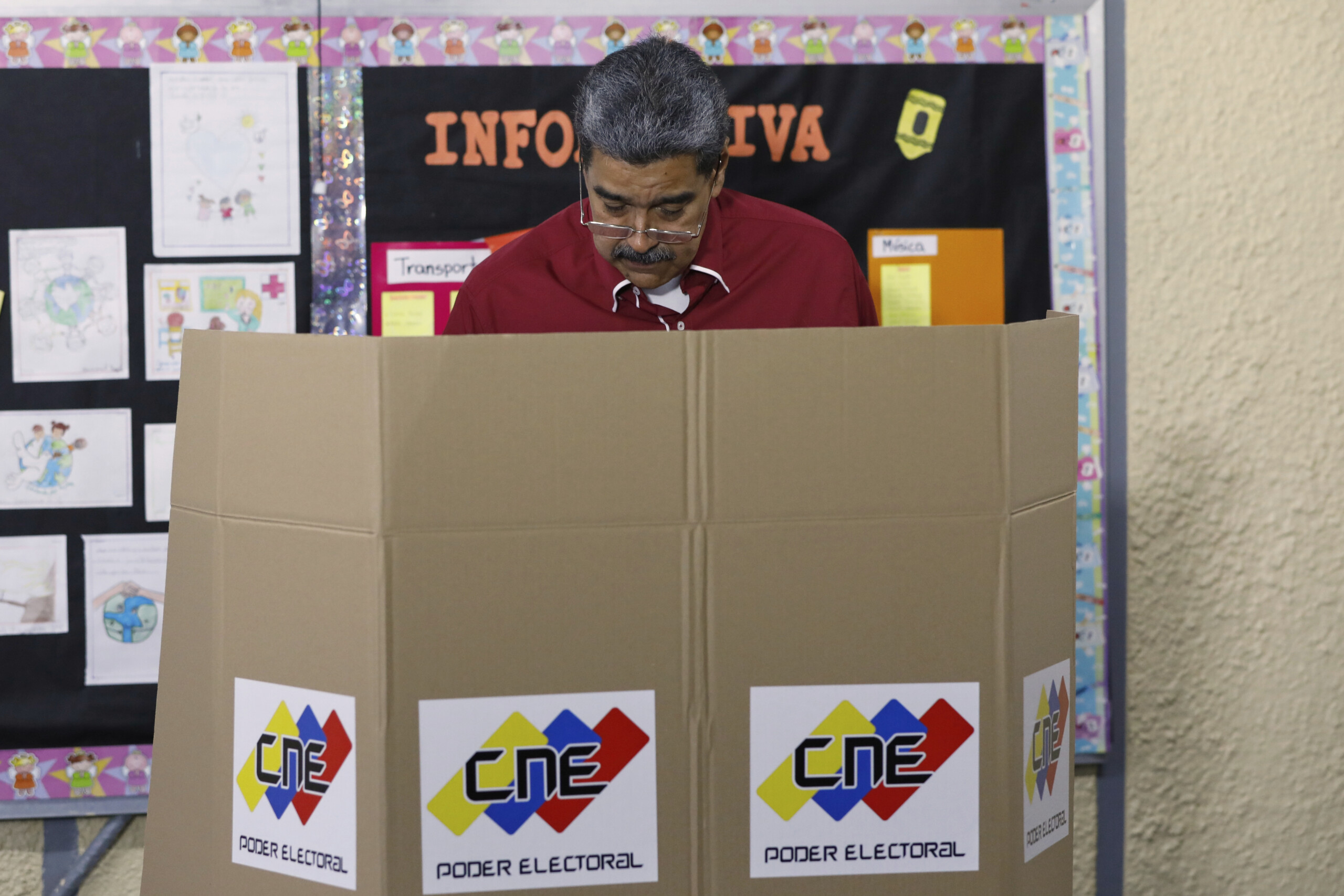 venezuela elections legislatives victoire ecrasante du parti maduro scaled